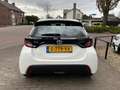 Toyota Yaris 1.5 HYBRID ACTIVE AUTOMAAT / CARPLAY / CAMERA / AD Wit - thumbnail 5
