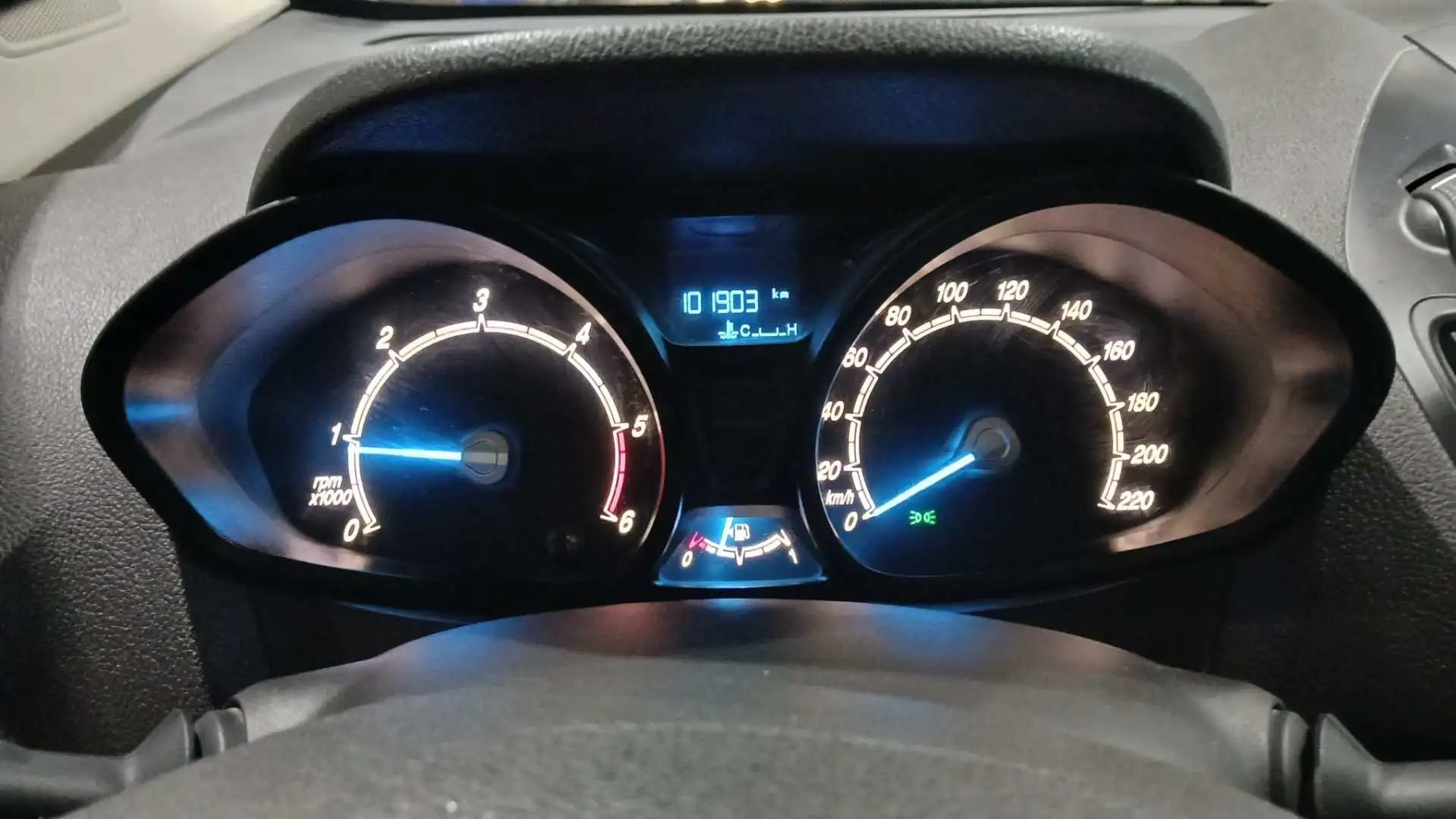 Ford Transit Courier Trend Weiß - 2