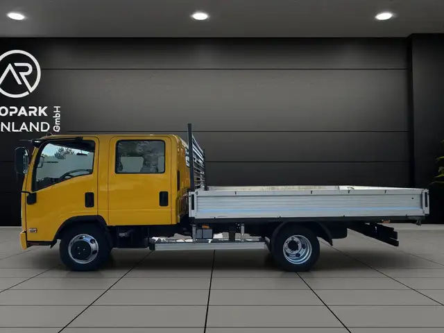Isuzu