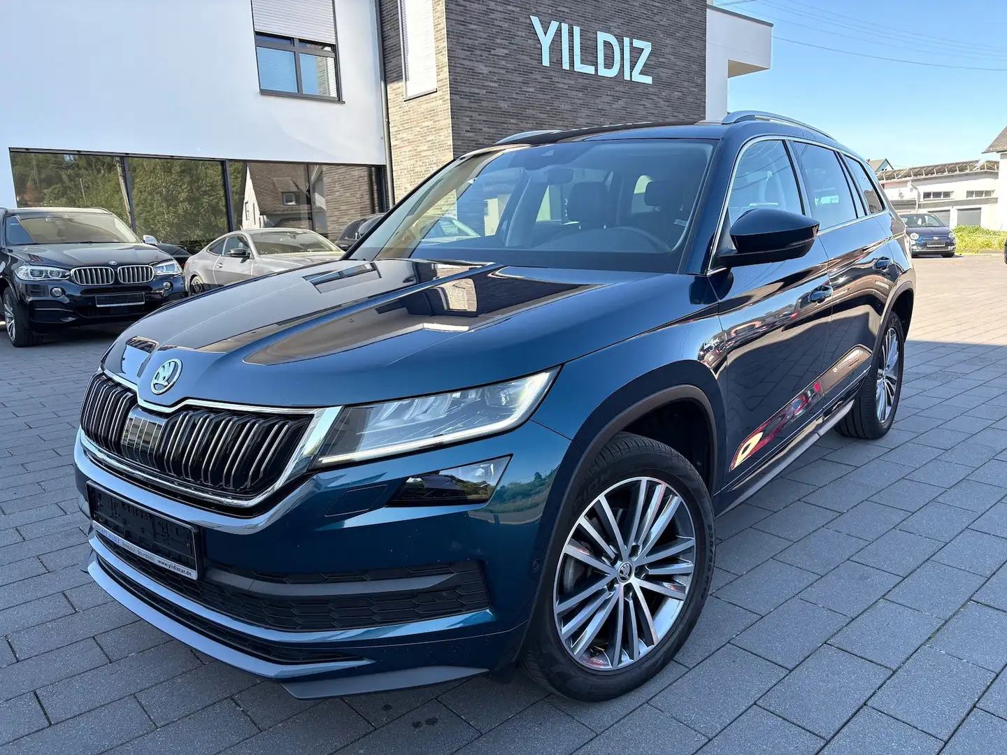 Skoda Kodiaq 2.0 TDI DSG LAURIN & KLEMEN *LED *ACC Bleu - 1