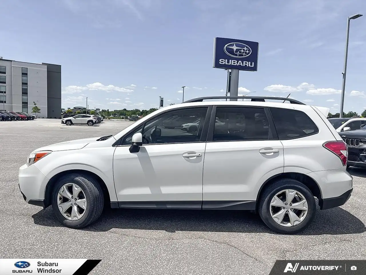Subaru Forester photo Subaru Forester