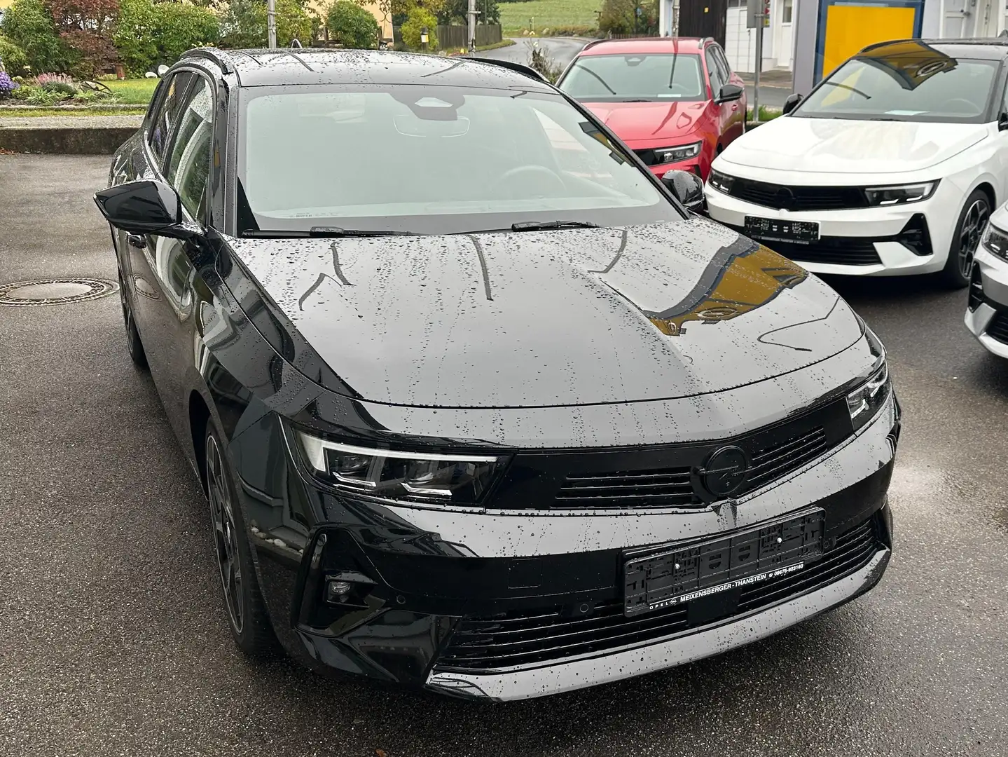 Opel Astra Ultimate Paket VollLeder HeadUpDisplay Panoramadac Noir - 2
