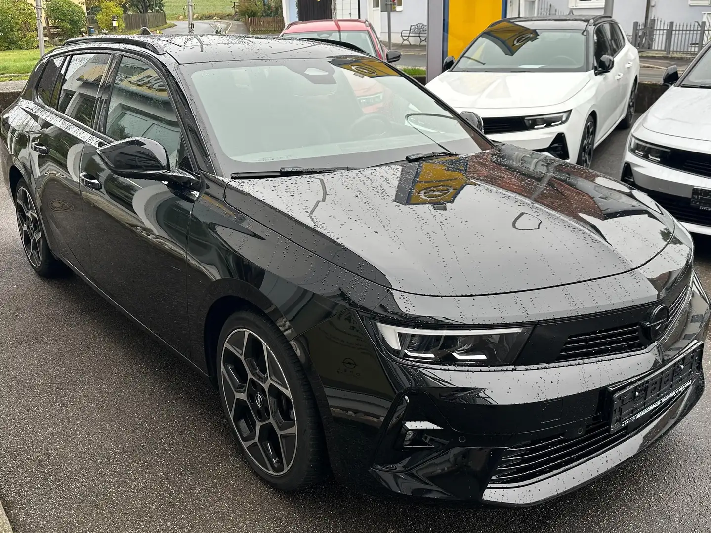 Opel Astra Ultimate Paket VollLeder HeadUpDisplay Panoramadac Noir - 1