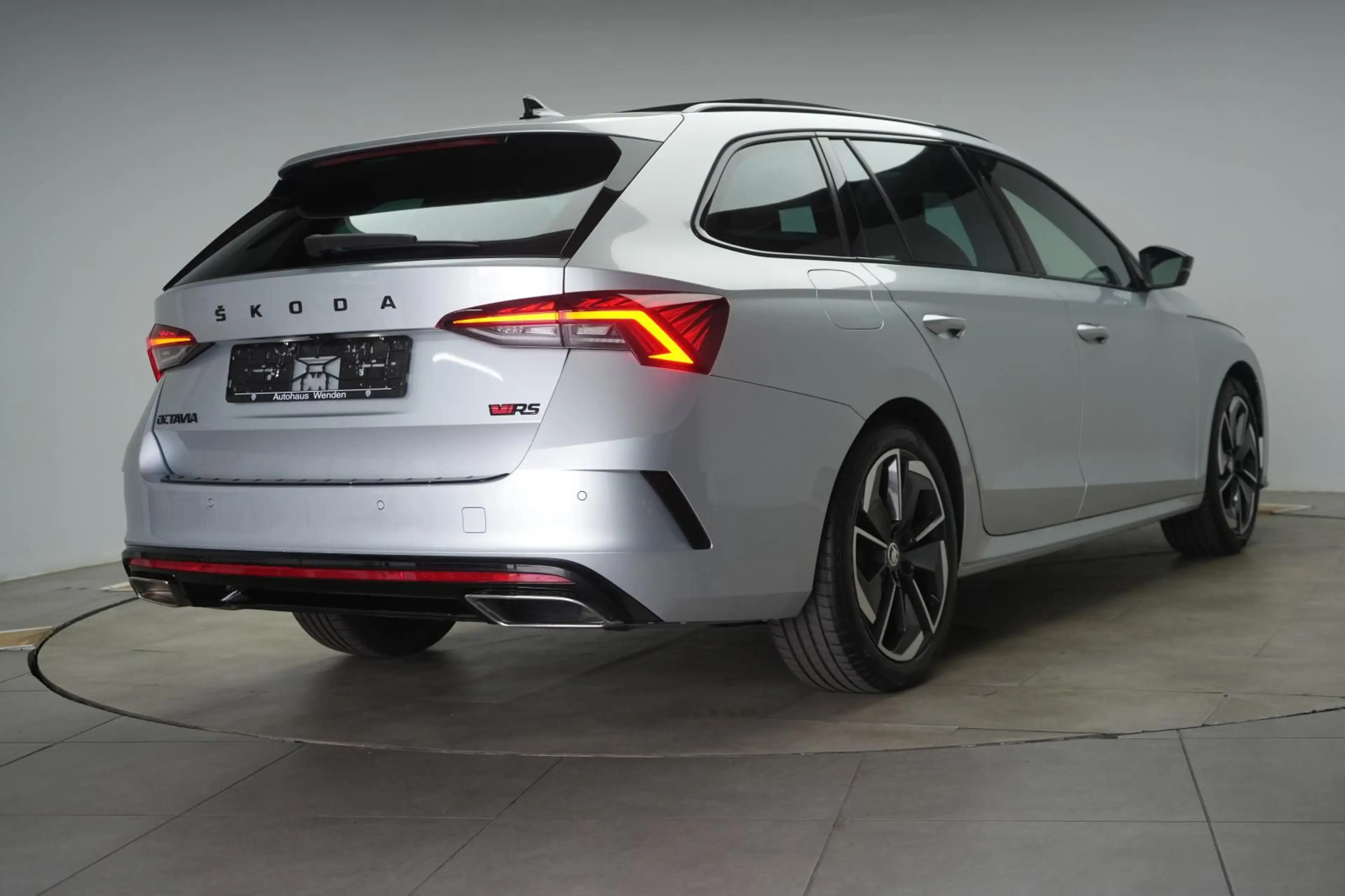 Skoda Octavia 2.0 TDI DSG RS ACC/Pano/Kamera/HUD/Virtu — photo 5