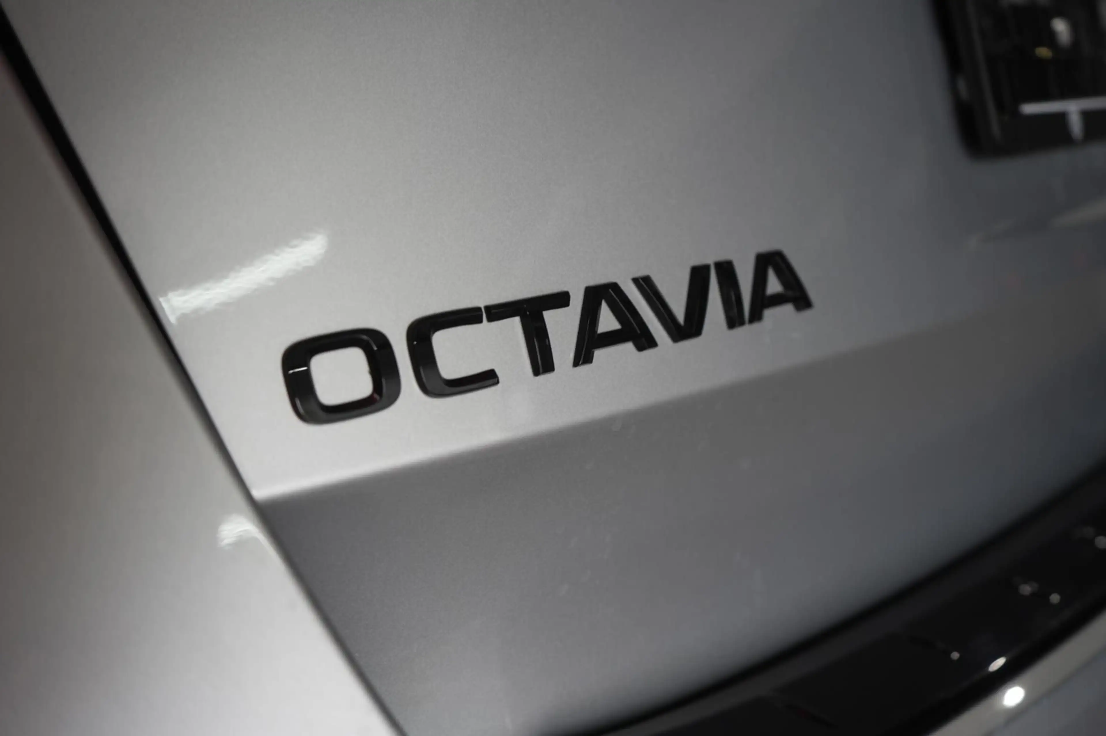Skoda Octavia 2.0 TDI DSG RS ACC/Pano/Kamera/HUD/Virtu — photo 11