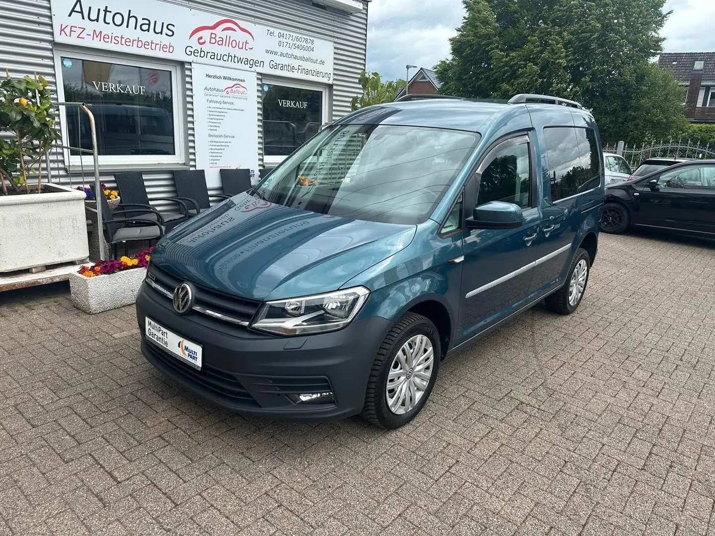Volkswagen Caddy Trendline 4Motion*1.HAND*KLIMA*NAVI*AHK* Grün - 2