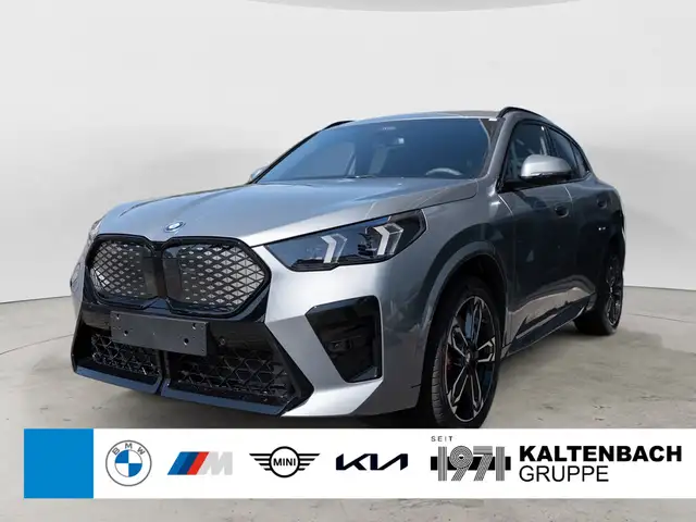 BMW iX2 eDrive 20 M-Sport Pro LED AKTIVSITZE AHK