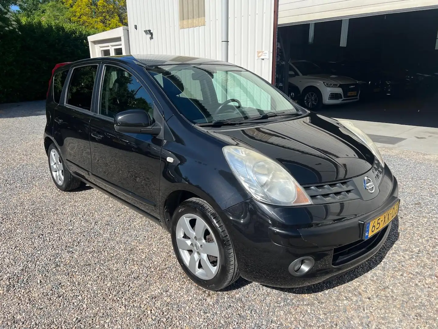 Nissan Note 1.6 Tekna KEYLESS&GO.NAVI.CLIMA.NAP! Černá - 2
