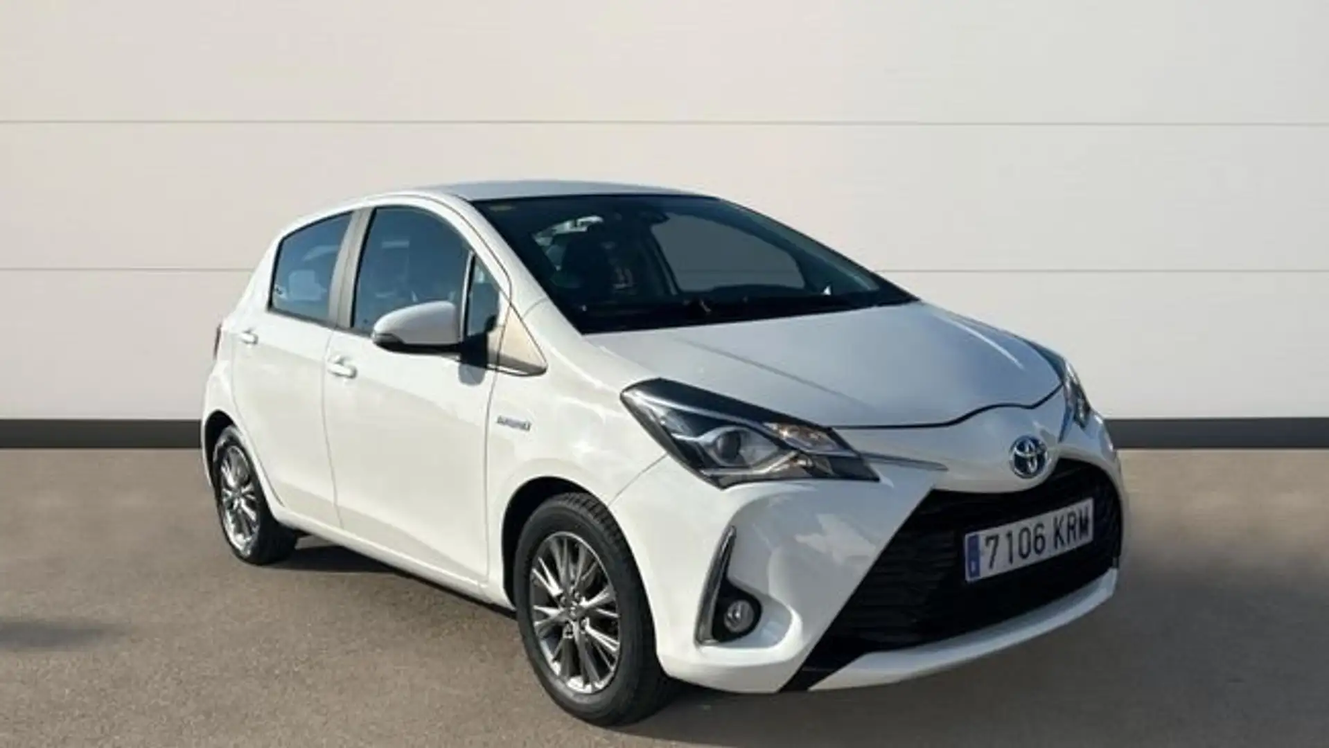 Toyota Yaris 1.5 VVT-I HYBRID ACTIVE AUTO 100 5P Blanco - 1