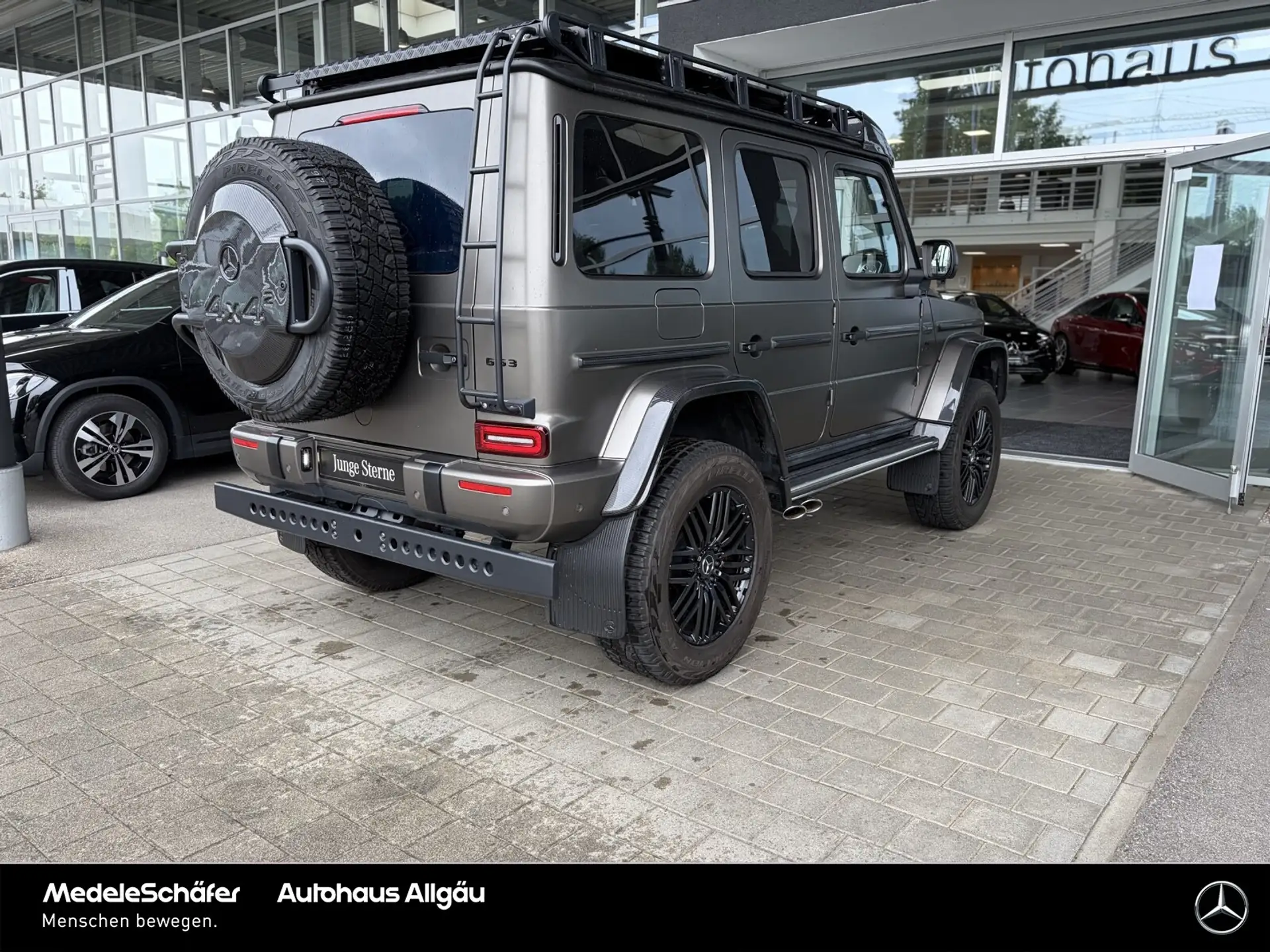 벤츠 G-Class G 63 AMG 2022 건메탈 사진 8