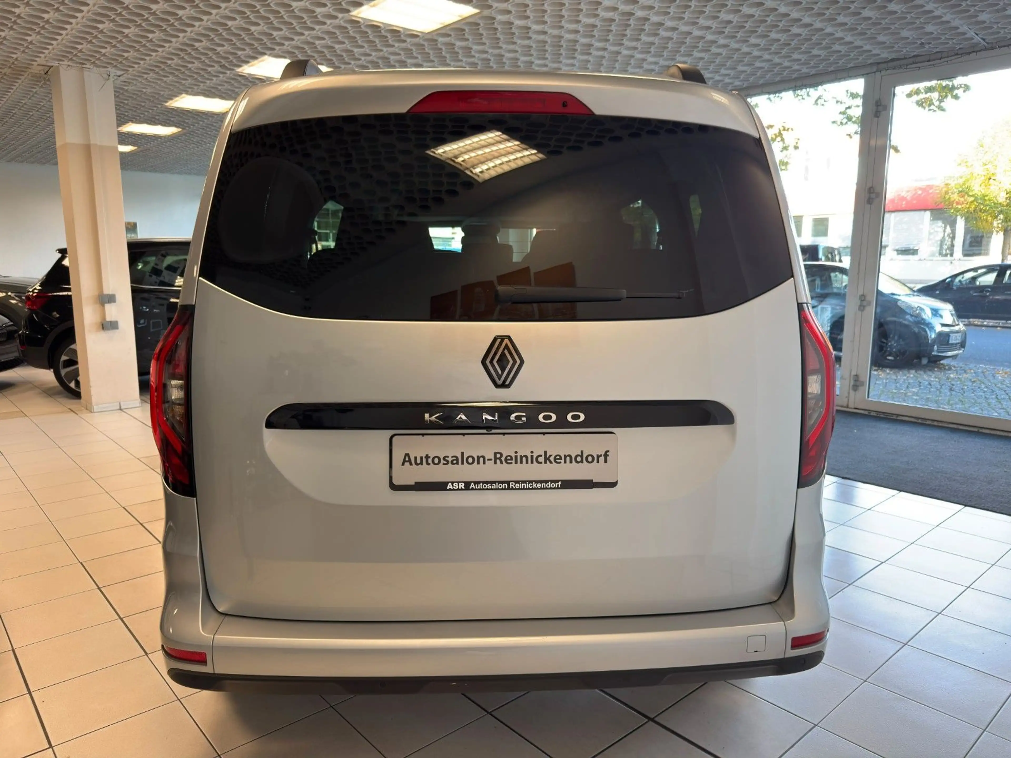 Renault Kangoo Grand Kangoo III Techno*7Sitzer*Navi*Kam* — photo 8