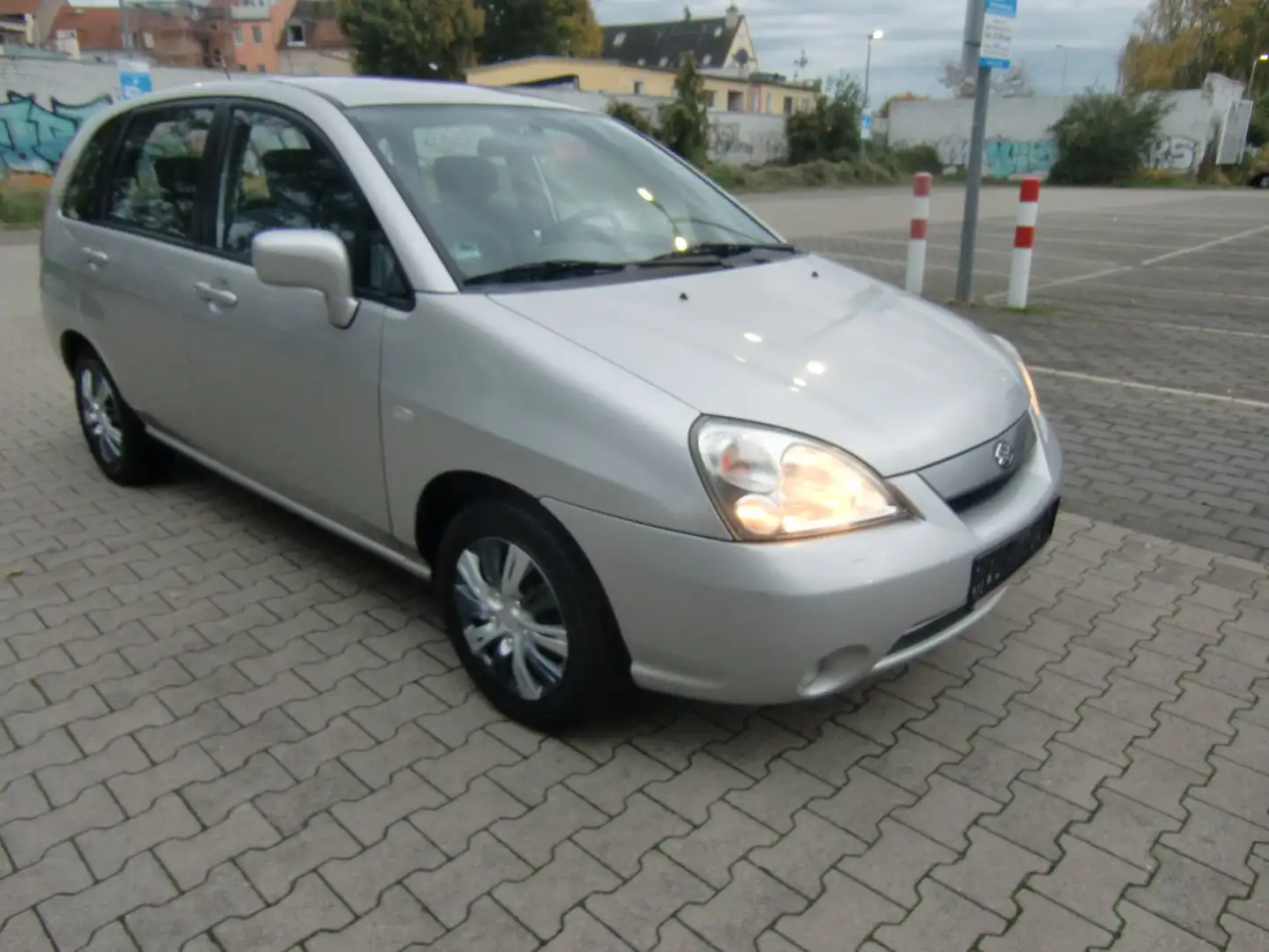 Suzuki Liana Kombi 1.6i, AUTOMATIK, HU 4/26,2.Hand, RENTNER Silver - 2