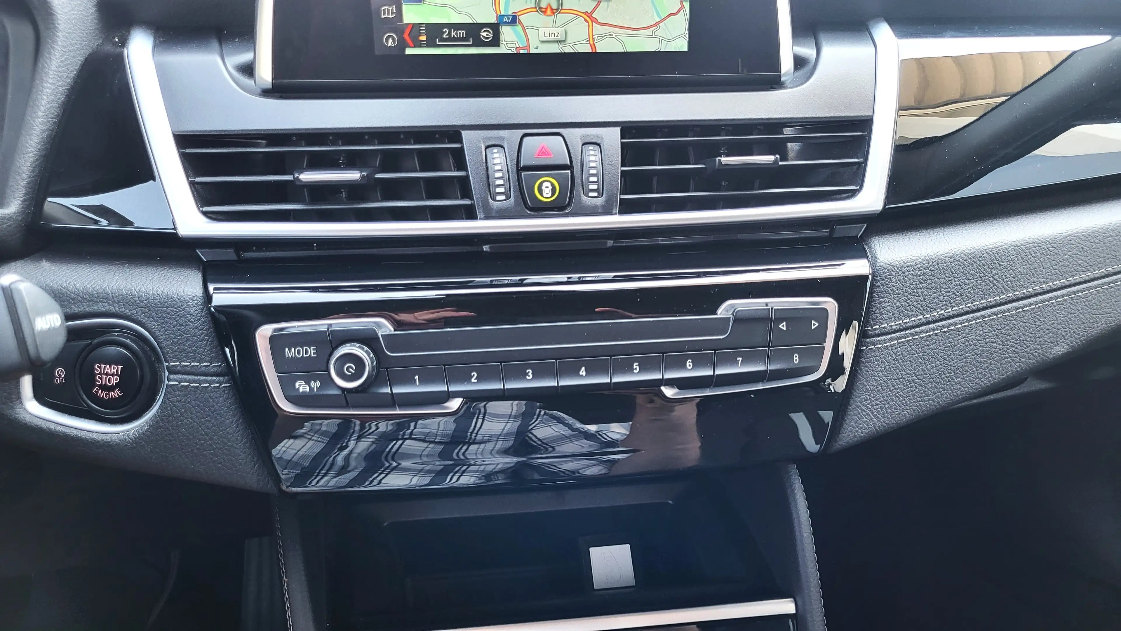 BMW 216 216d Active Tourer — photo 11