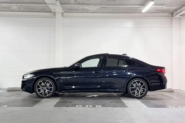 BMW 5 Series view 2