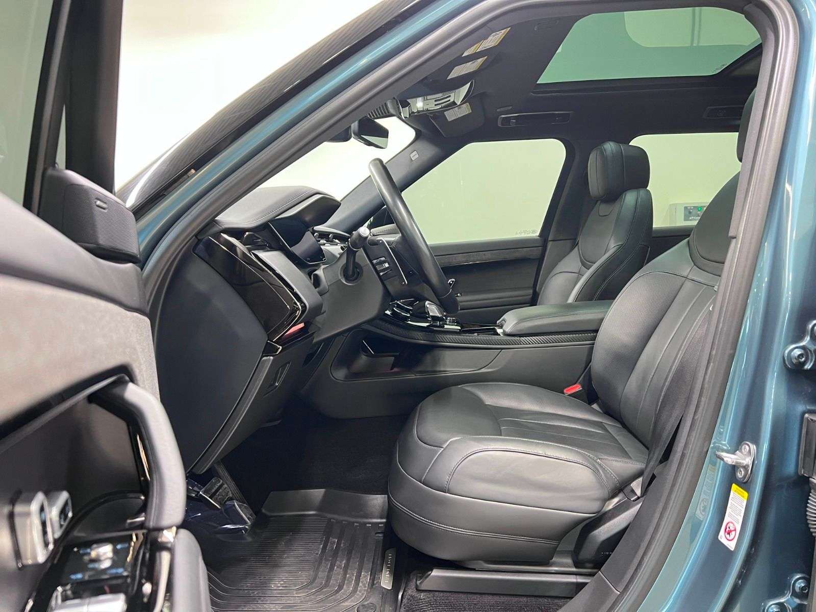 2023 Land Rover Range Rover Sport P400 DYNAMIC SE thumb 32