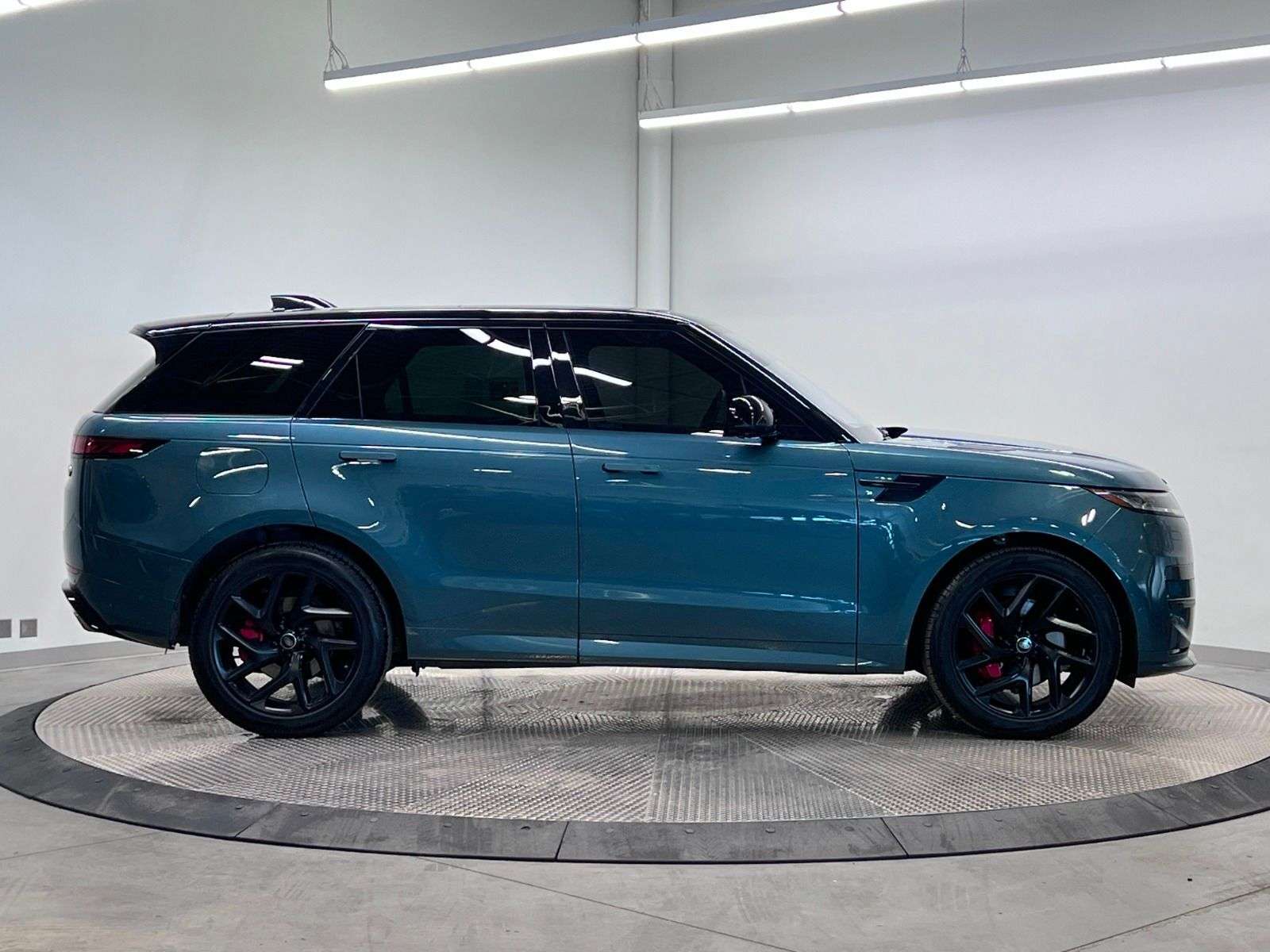 2023 Land Rover Range Rover Sport P400 DYNAMIC SE thumb 9