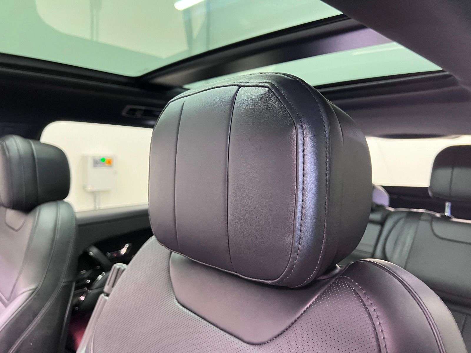 2023 Land Rover Range Rover Sport P400 DYNAMIC SE thumb 28