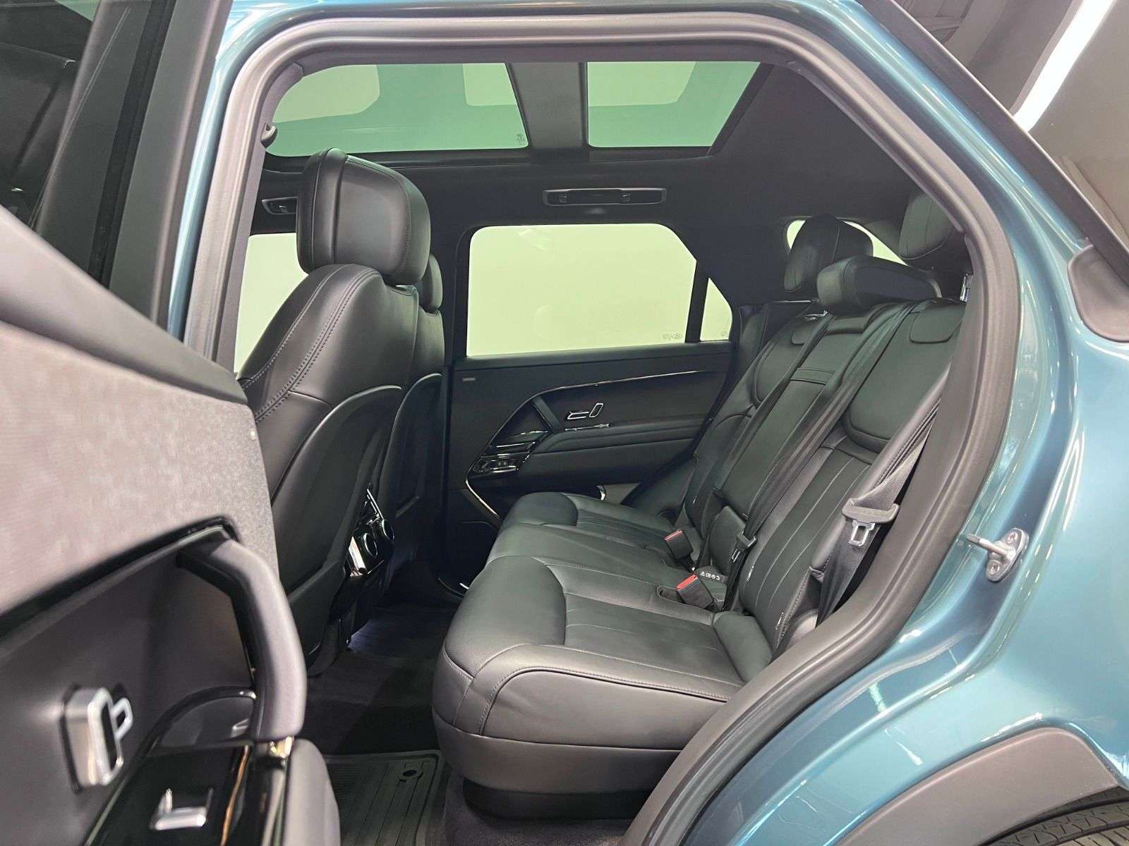 2023 Land Rover Range Rover Sport P400 DYNAMIC SE thumb 27
