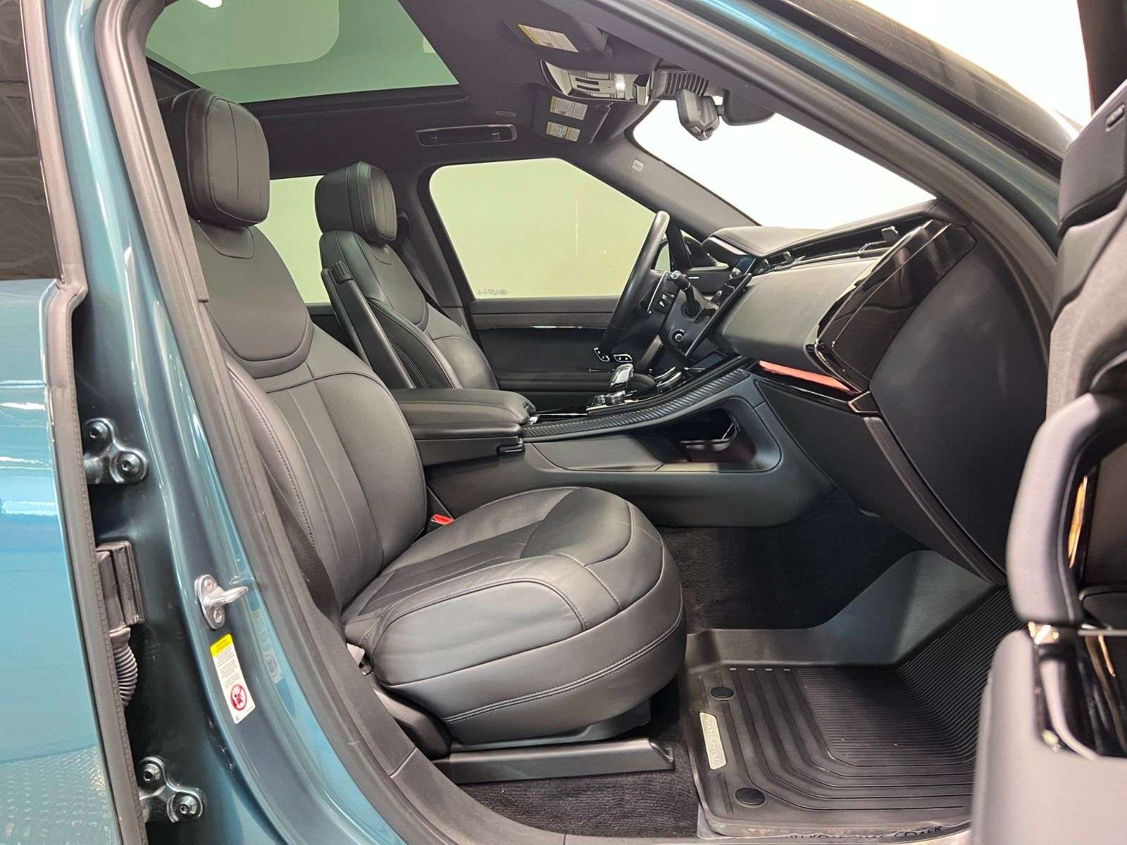 2023 Land Rover Range Rover Sport P400 DYNAMIC SE thumb 7