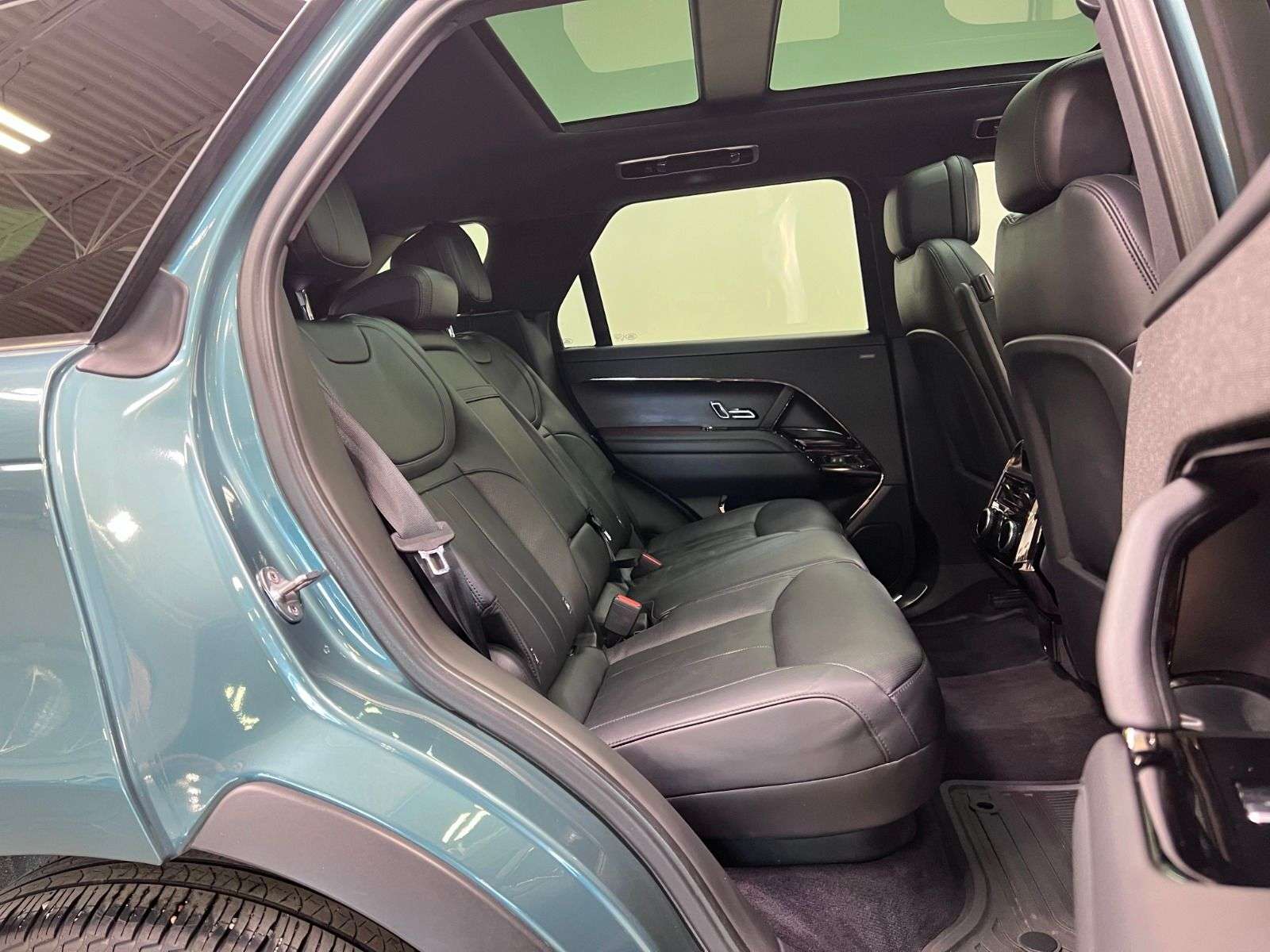 2023 Land Rover Range Rover Sport P400 DYNAMIC SE thumb 26