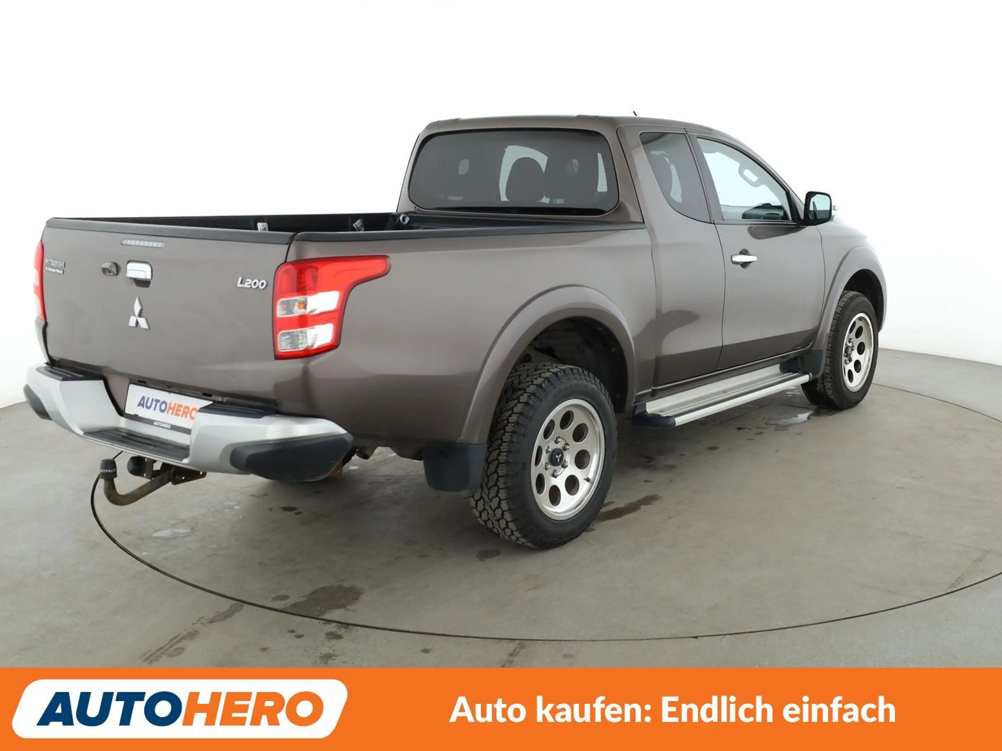 Mitsubishi L200 2.4 DI-D Plus Club Cab 4WD *TEMPO*CAM*AHK*KLIMA* — photo 6