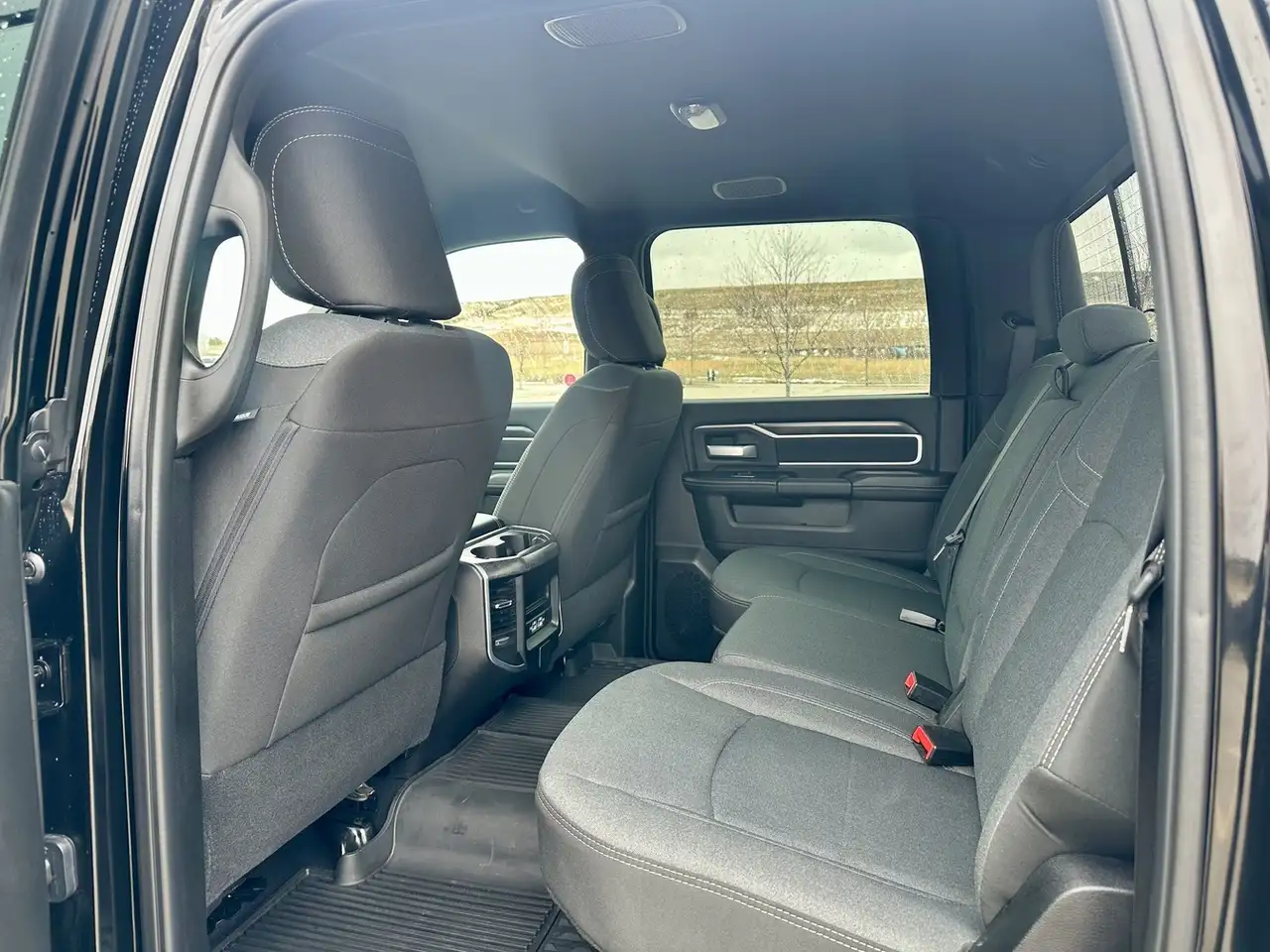 RAM 3500 снимка RAM 3500