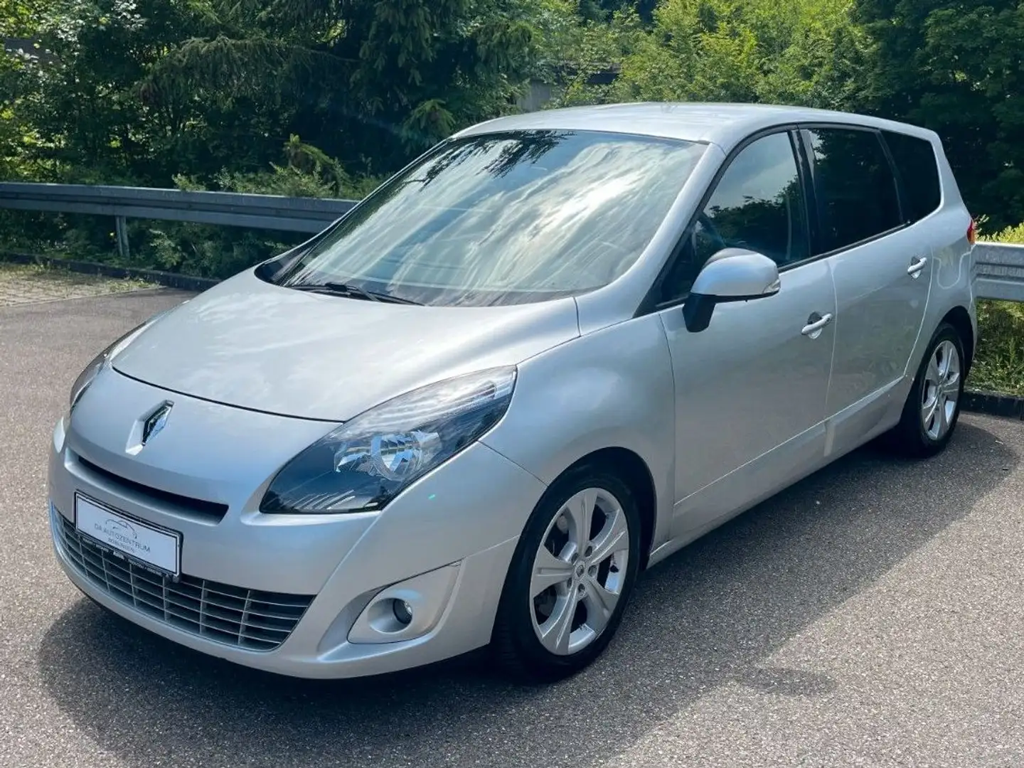 Renault Scenic III Grand Dynamique KLIMA/NAVI/PDC/TÜV Grau - 1