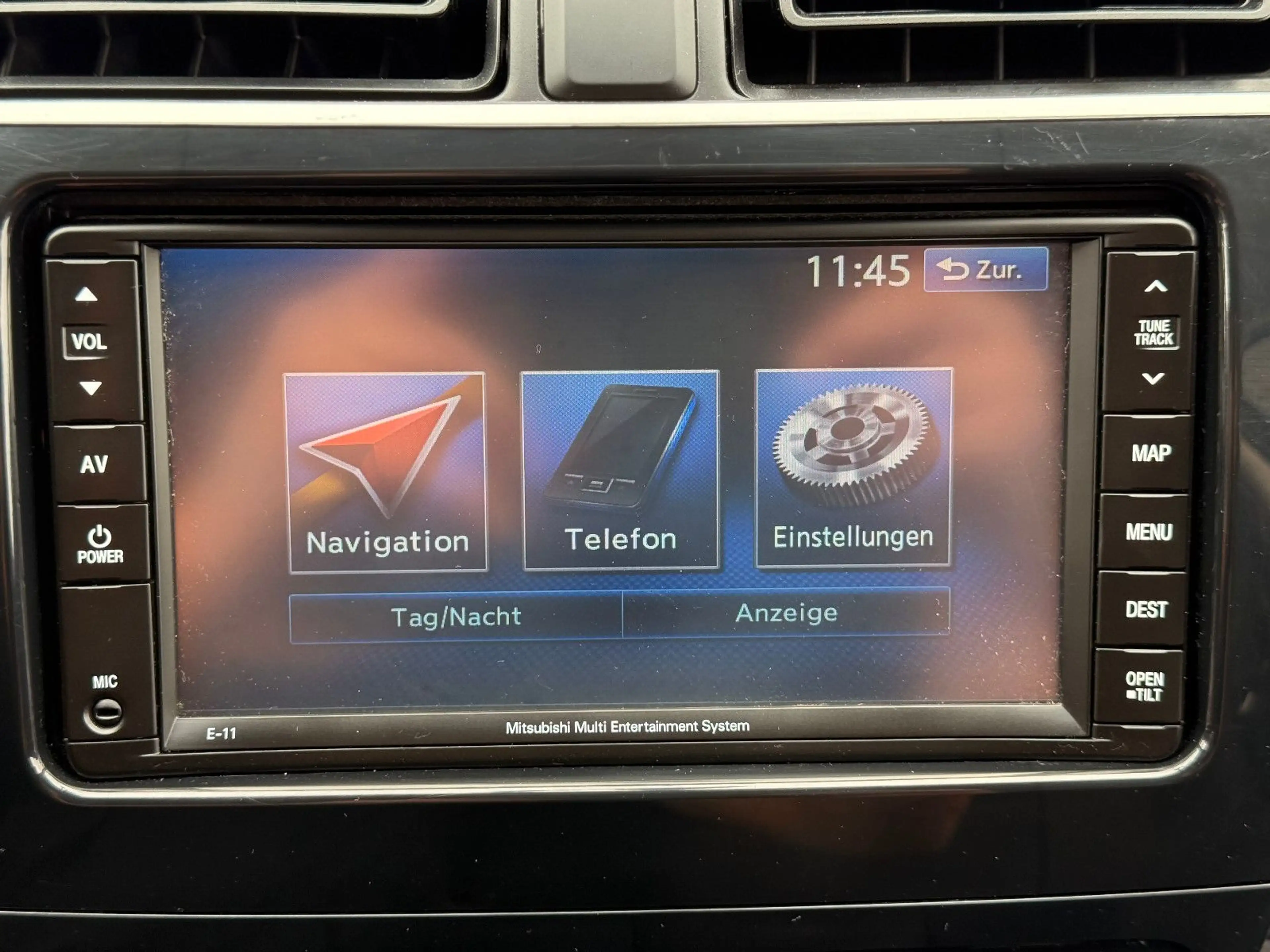 Mitsubishi Space Star Shine+*Navigation*Klimaautomatik*ZV* — photo 11