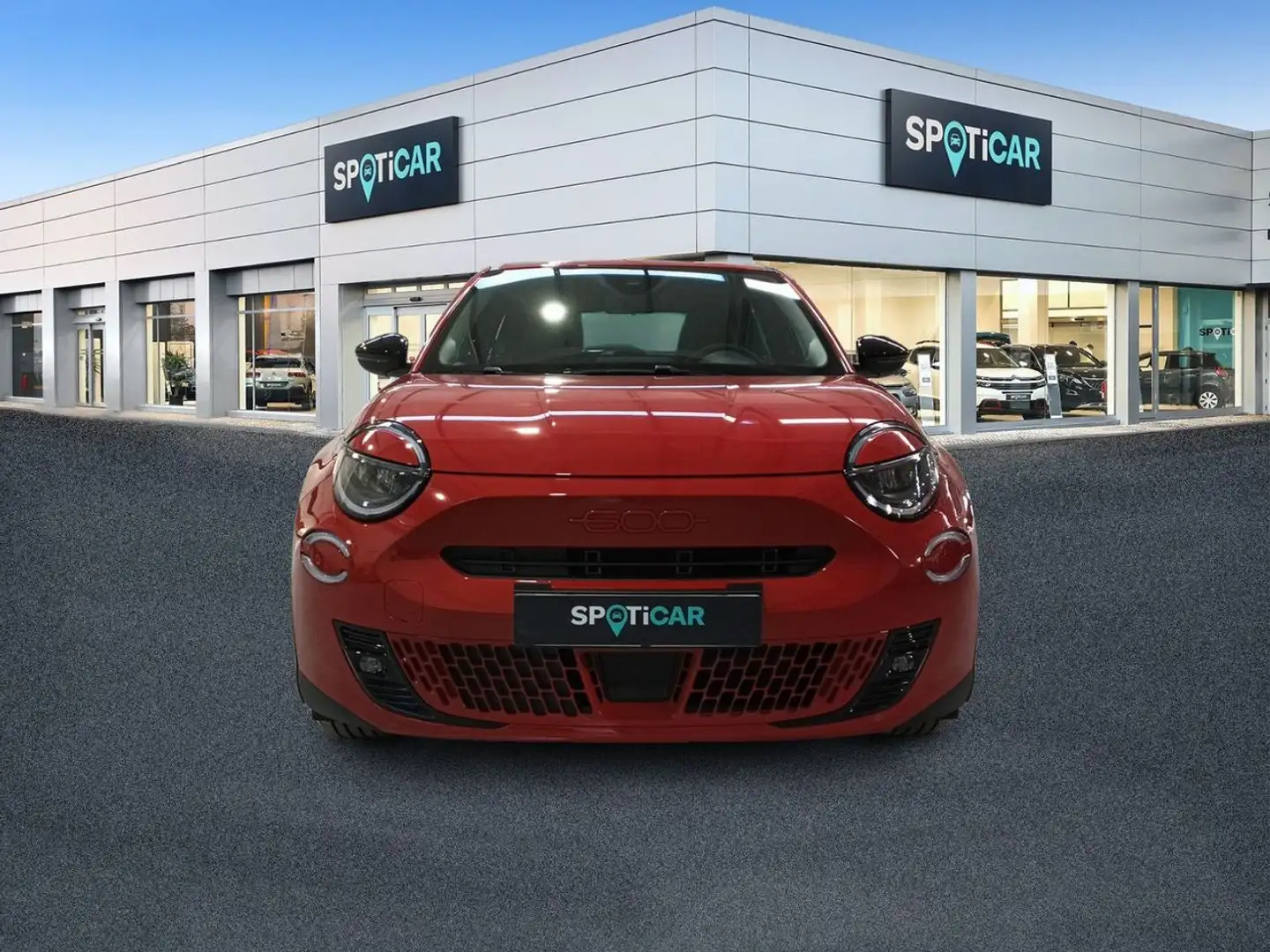 Fiat 600 e RED 54kwh 115kw (156cv) Rouge - 2