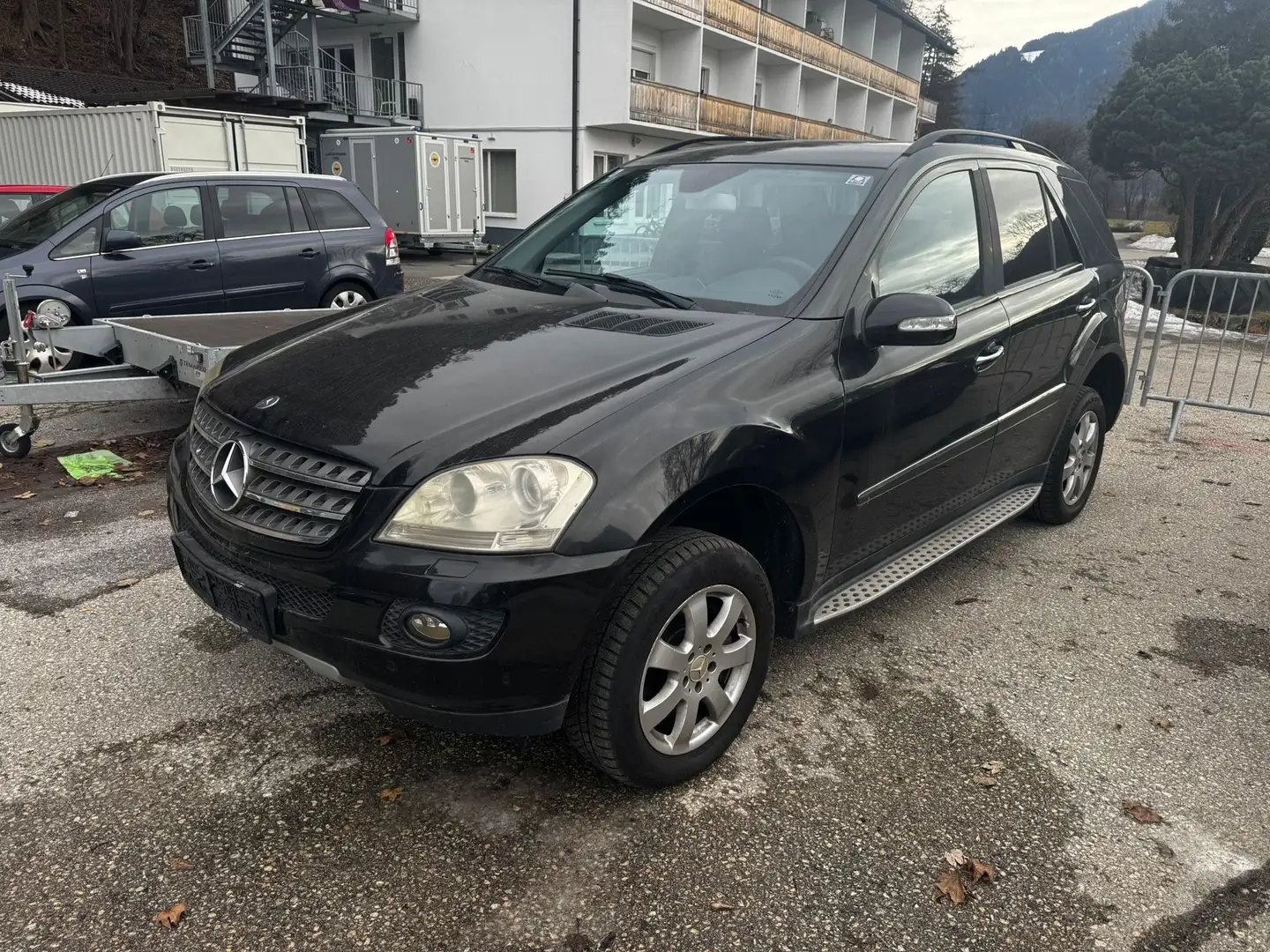 Mercedes-Benz ML 320 CDI 4MATIC Edition 10 Aut. DPF - 1