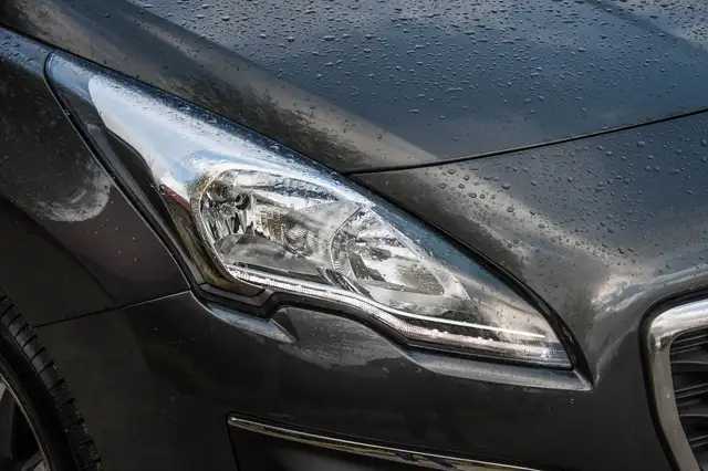 Peugeot 3008 view 6