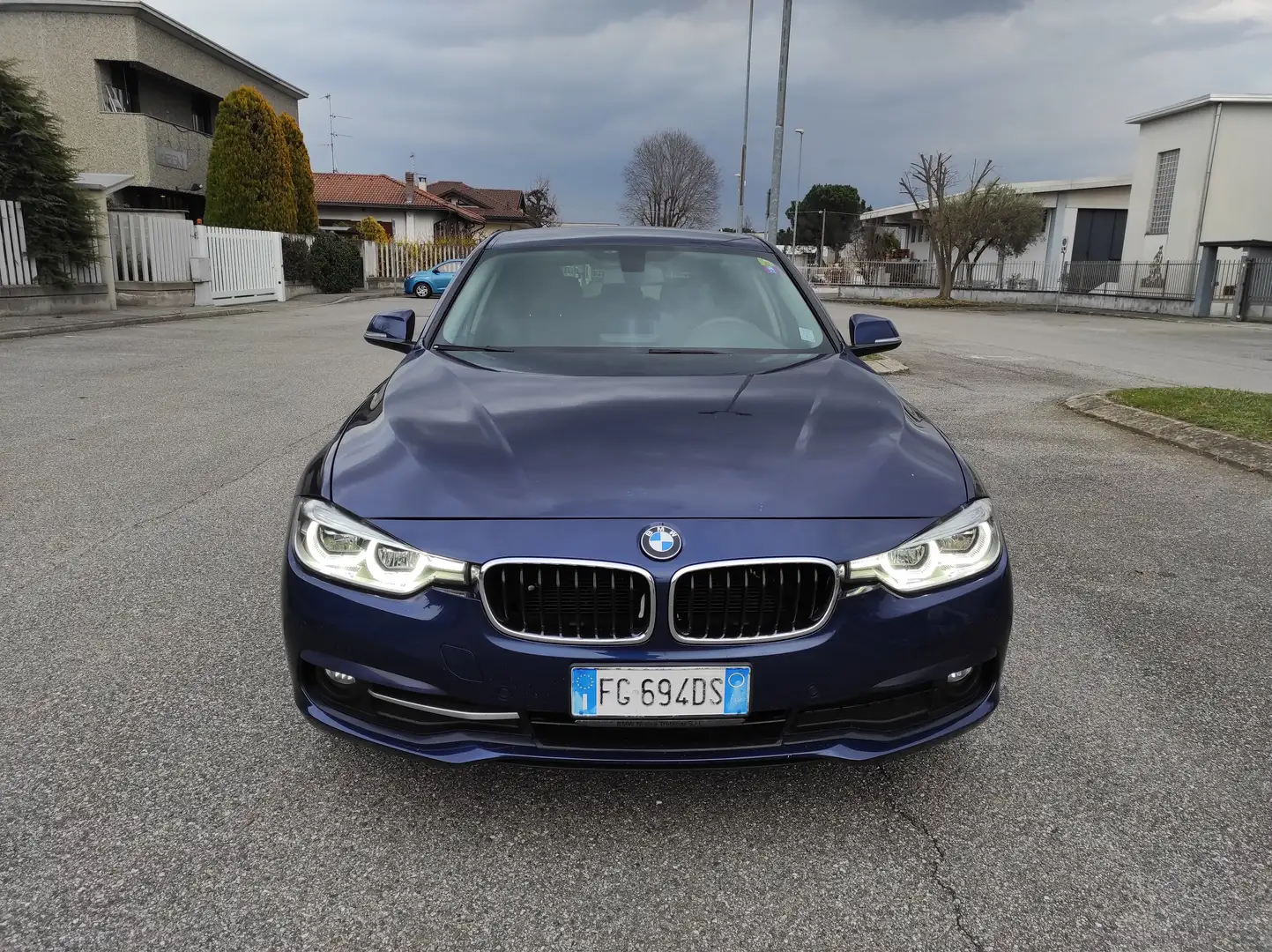 usato BMW 320 Station wagon a Samarate - Varese - VA per € 11.900,-