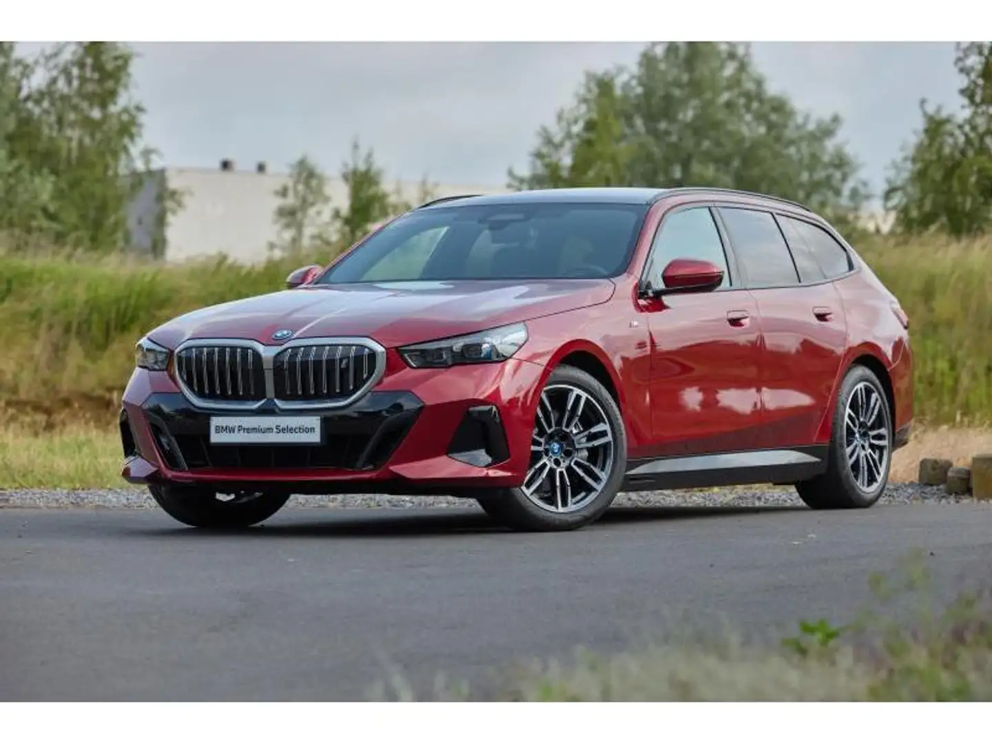 BMW i5 i5 eDrive40 Touring Rouge - 1