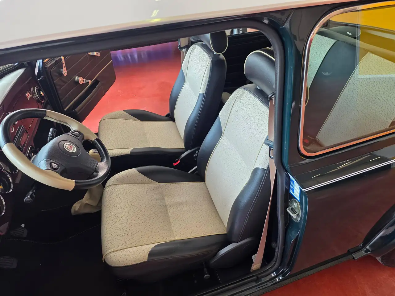 MINI Cooper 1300 SPORT PACK XN 3.2 A.S.I., foto 9