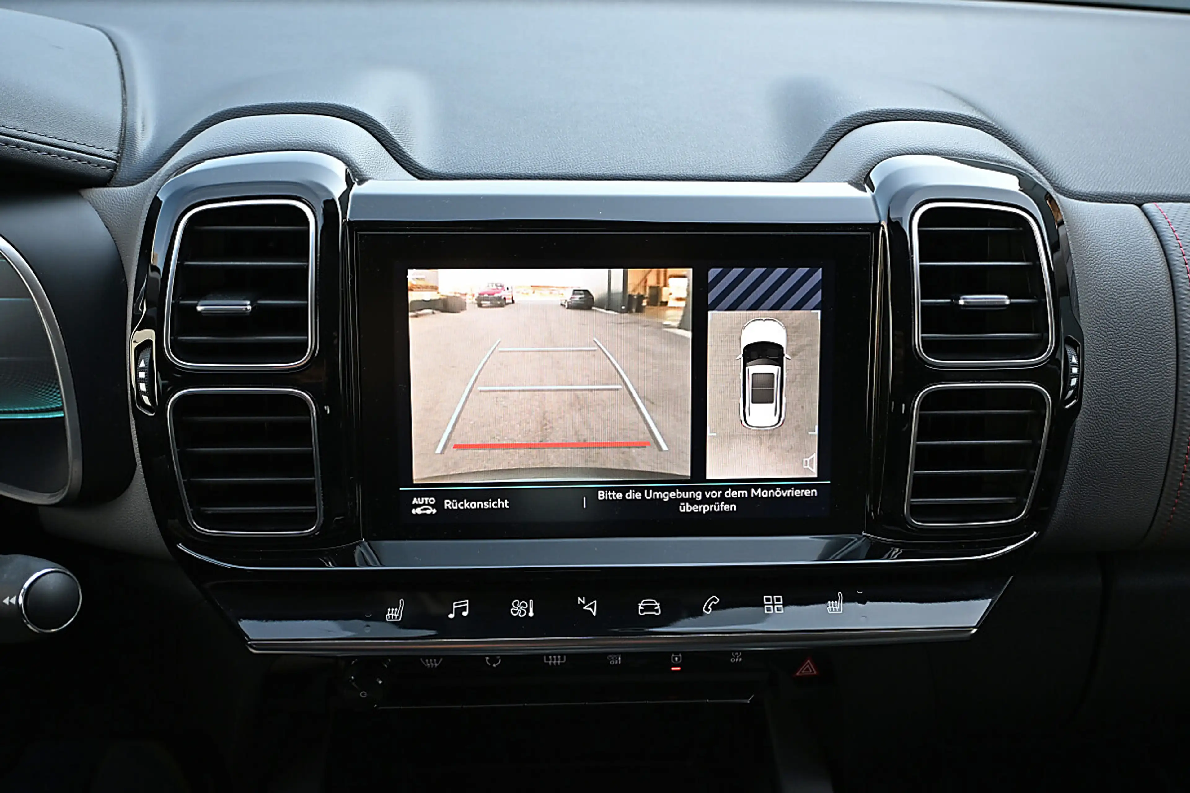 Citroen C5 Aircross PureTech 130 S&S Feel LED, AppleCarPlay / Andro... — photo 6