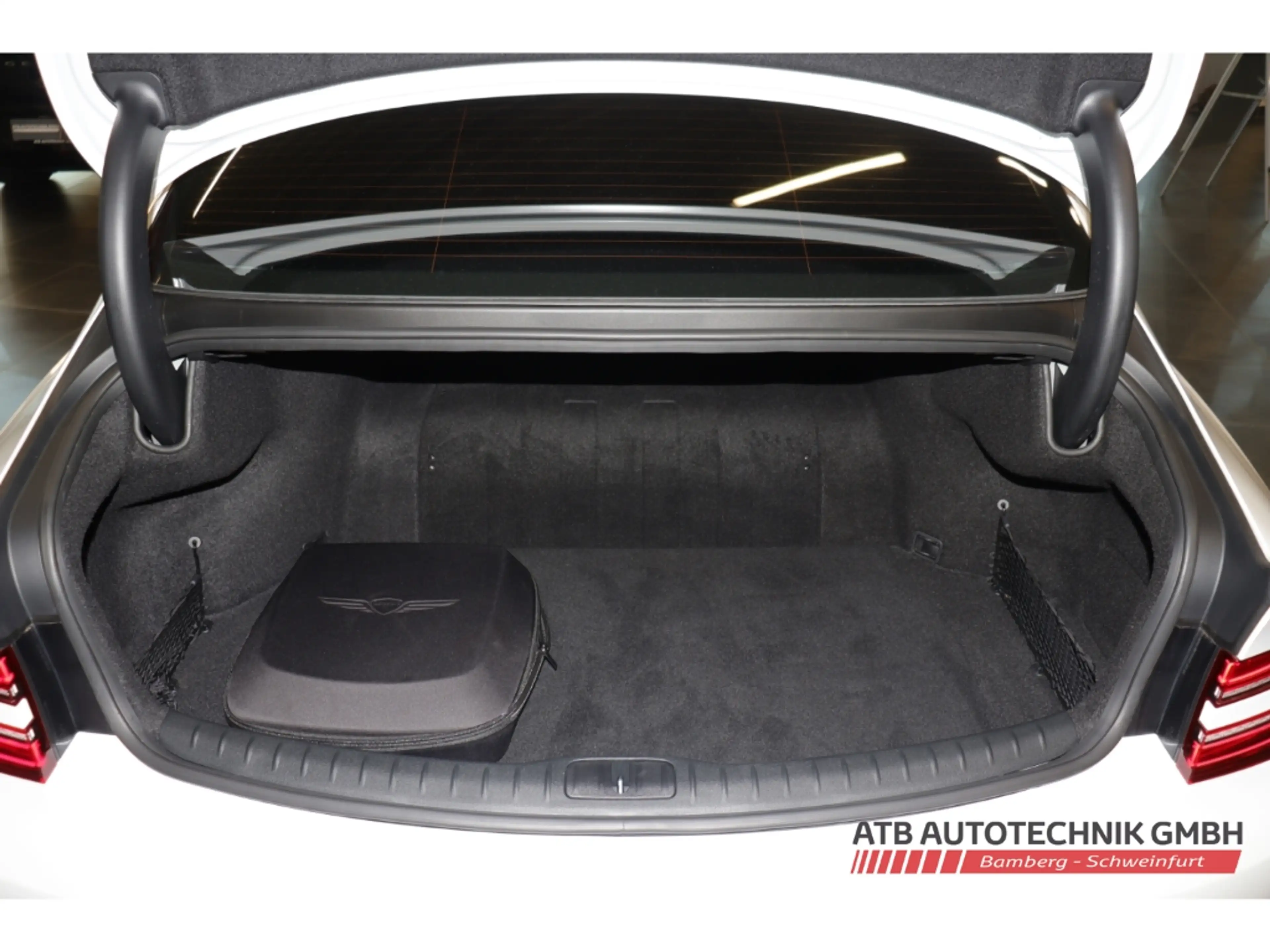 Genesis G80 Electrified 4WD Luxury 87,2 kWh 98,1% SOH Solardac — photo 15