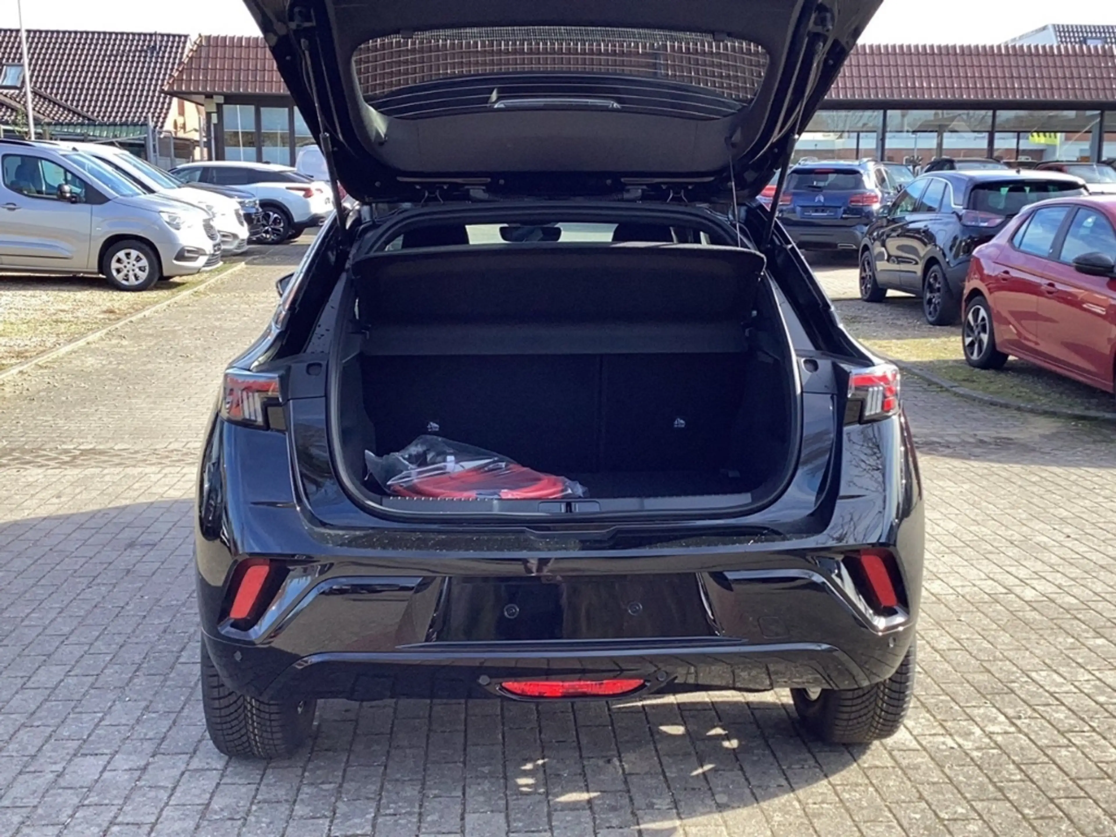 Opel Mokka-E GS Long Range 11KW-OBC SHZ LenkradHZG Keyless RFK — photo 6