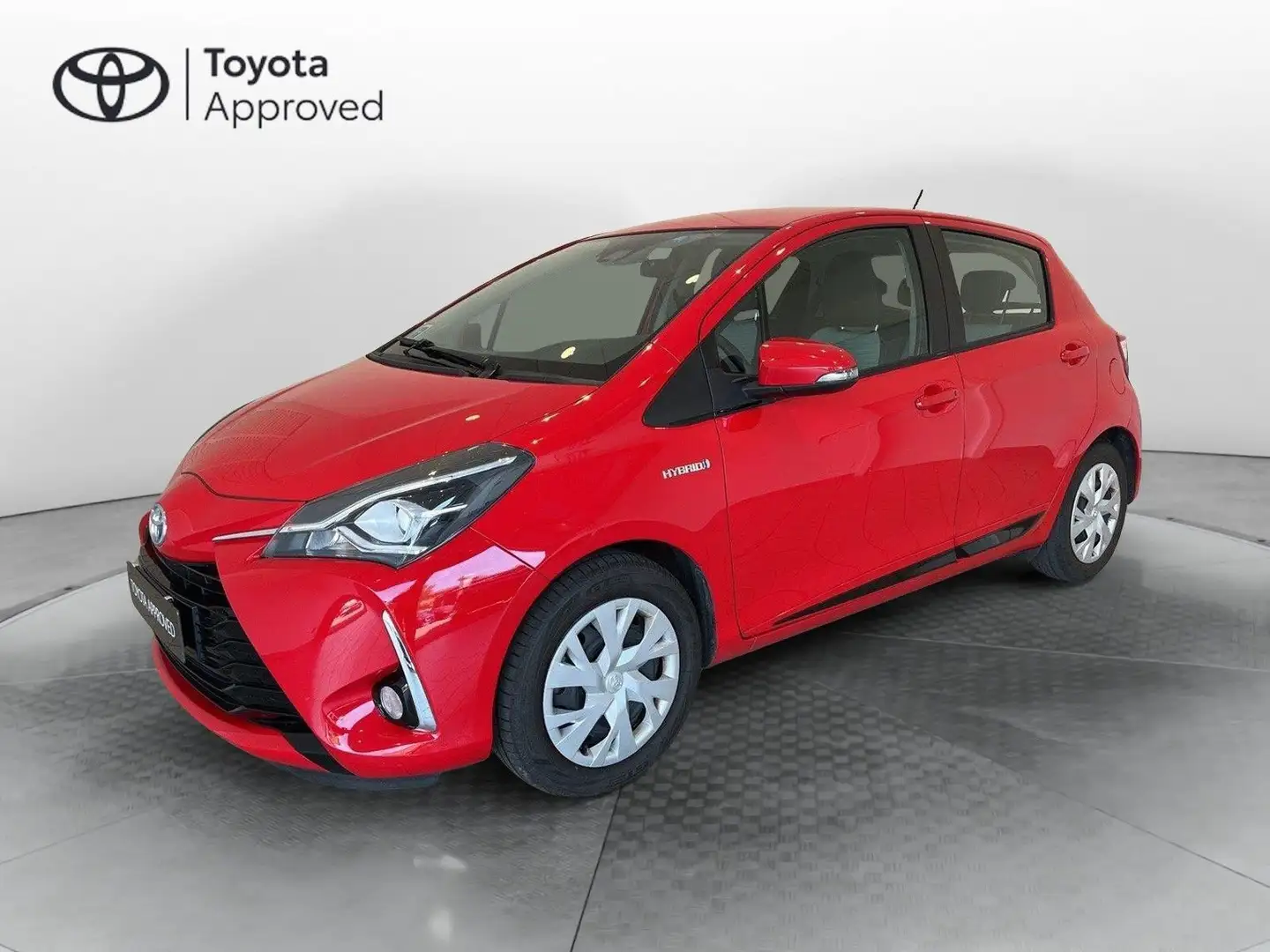 Toyota Yaris Yaris 1.5 Hybrid 5 porte Active Rouge - 1