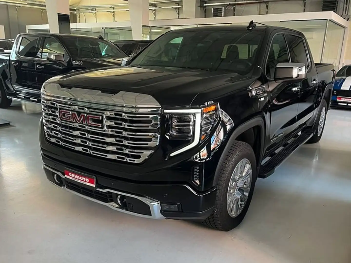 GMC Sierra SIERRA DENALI CREW CAB 6.2L V8 AT10 Noir - 1
