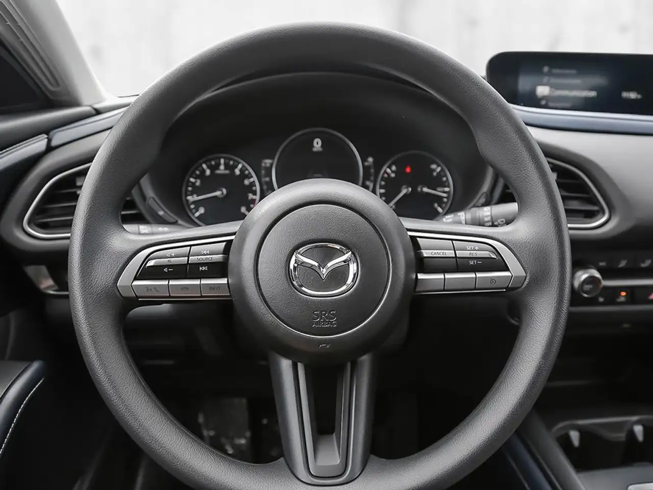 Mazda CX-30 снимка Mazda CX-30