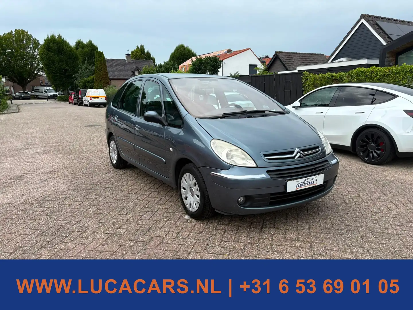 Citroen Xsara Picasso 1.6i-16V Image Airco Trekhaak NIEUWE APK! Grau - 2