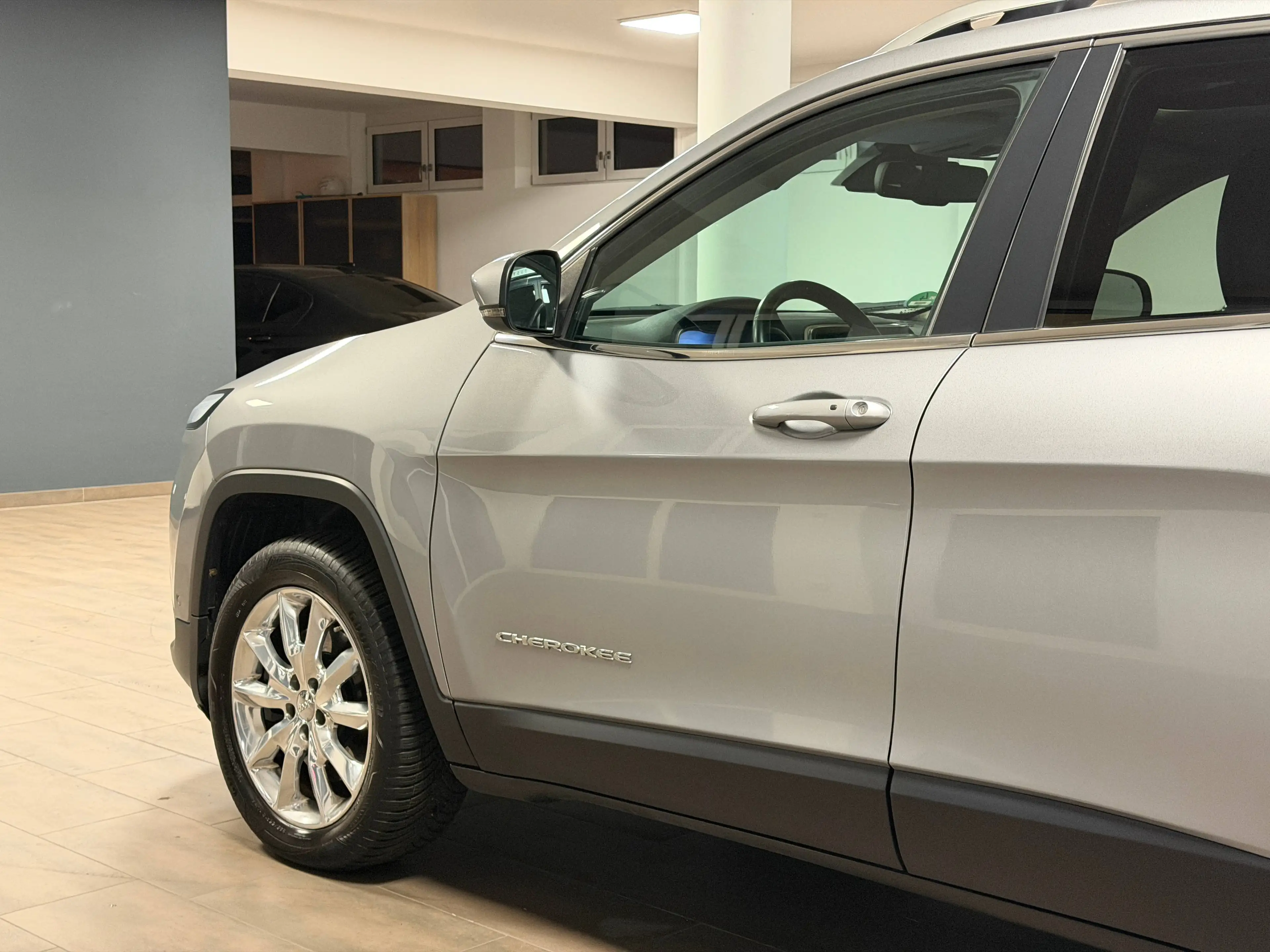 Jeep Cherokee 2.0 Limited 4WD /PANO/LEDER/MEMO/ACC/SZBELÜFT/LENKHZ/AHK — photo 15