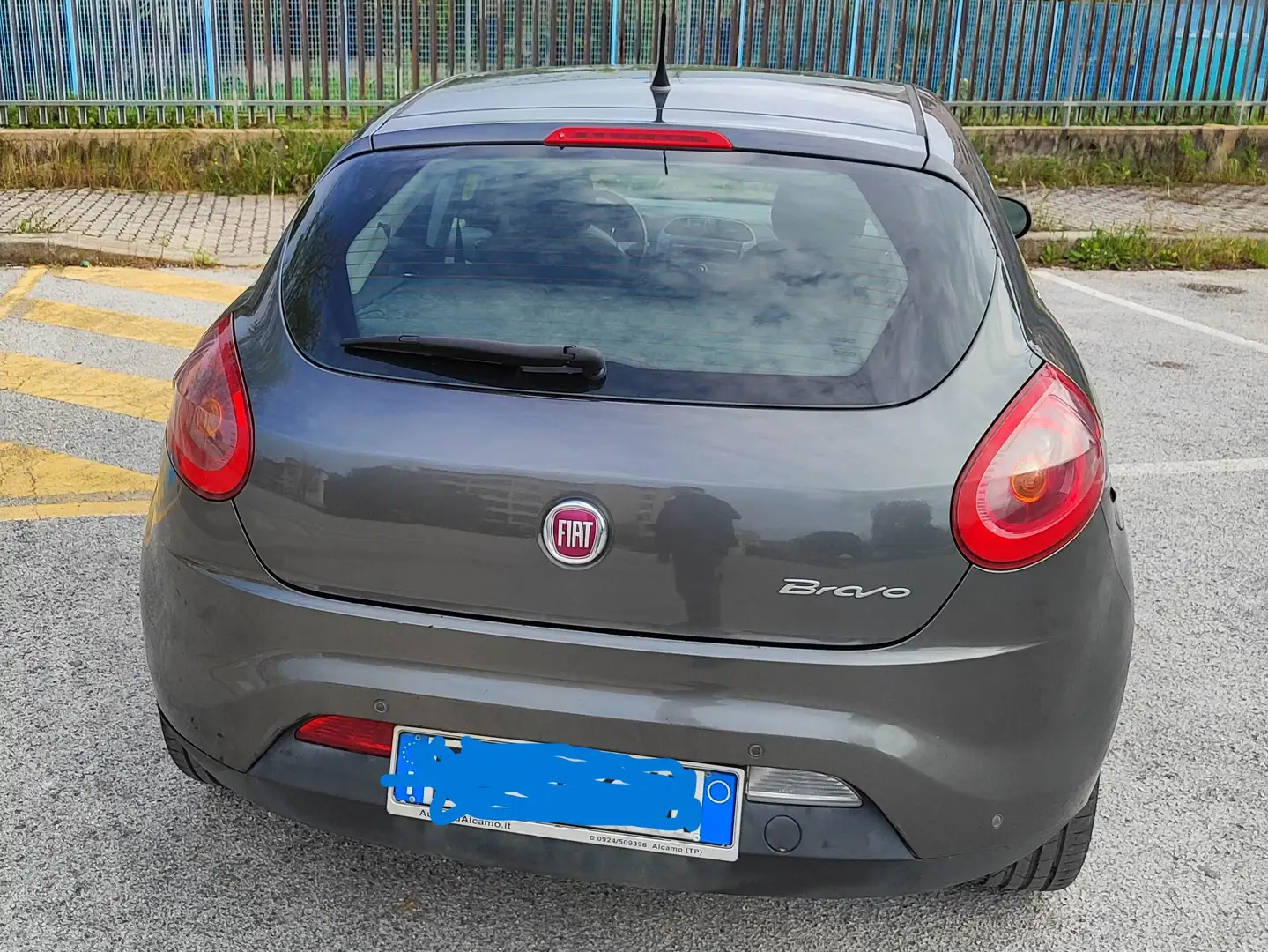 Fiat Bravo Bravo1.6mjt Easy120cv E5+ Gris - 1