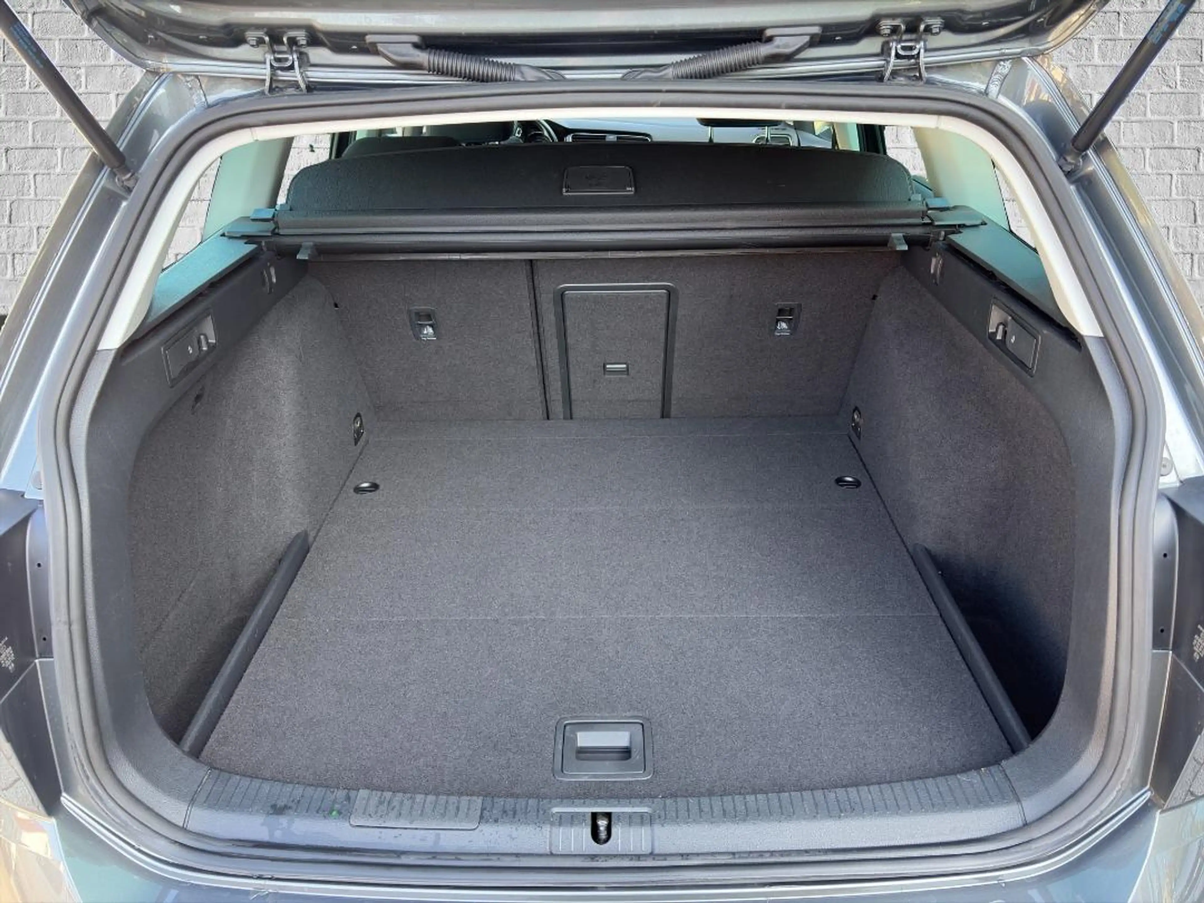 Volkswagen Golf Variant JOIN 1,6 TDI AHK|NAVI|SHZ|PDC|APP|MFL — photo 14