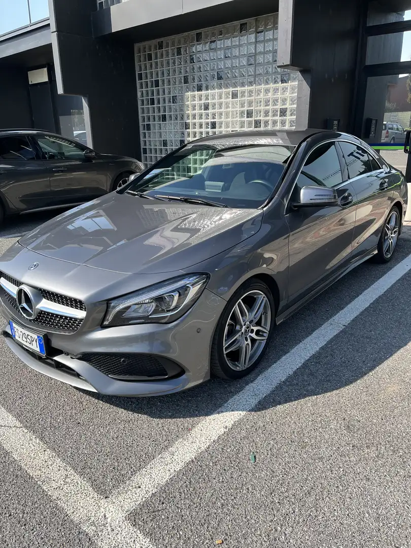Mercedes-Benz CLA 200 d (cdi) Business auto Premium Allestimento Amg - 1