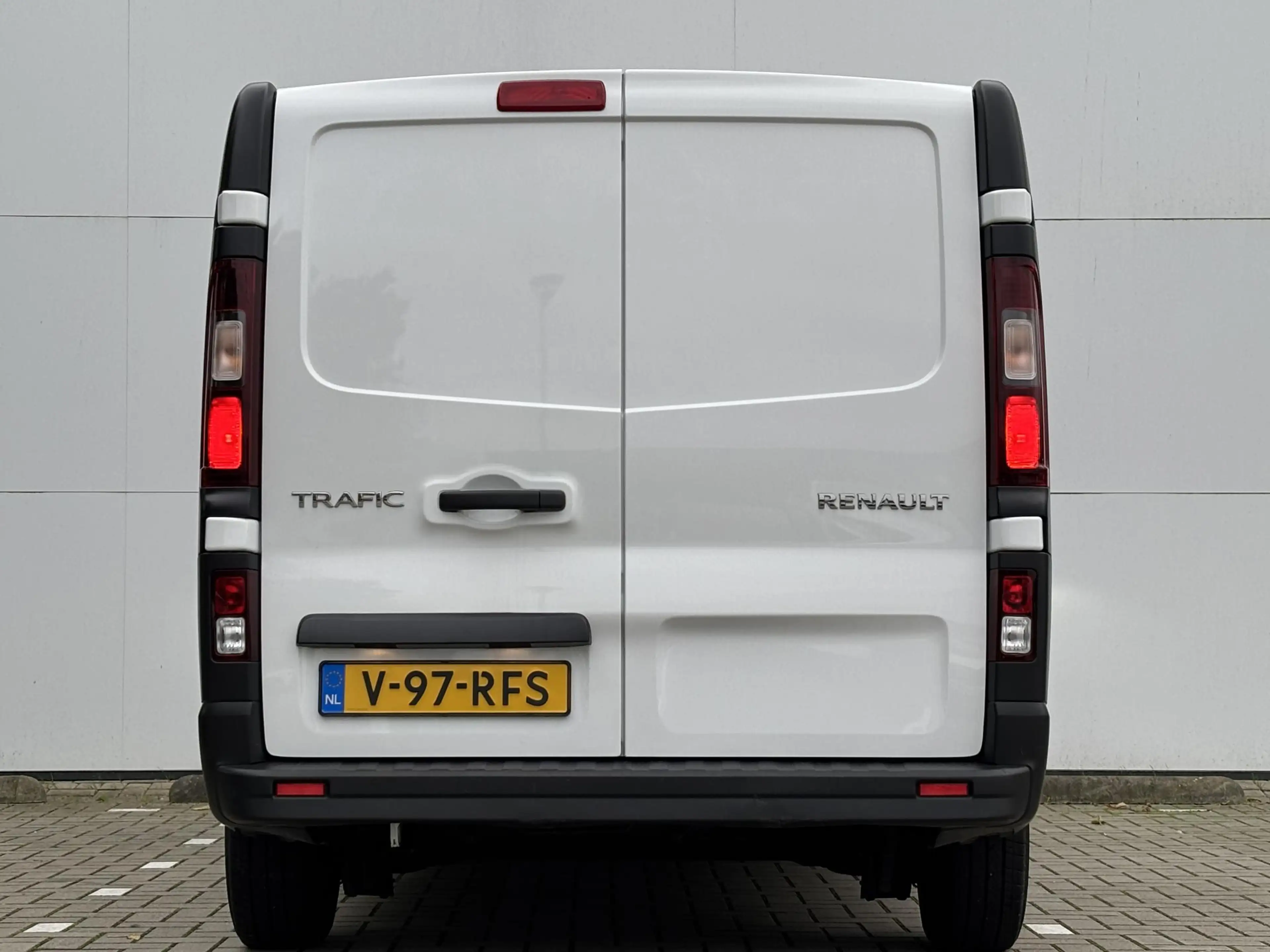 Renault Trafic 2.0 dCi 130 T29 L1H1 Comfort Airco | Betimmering l — photo 13