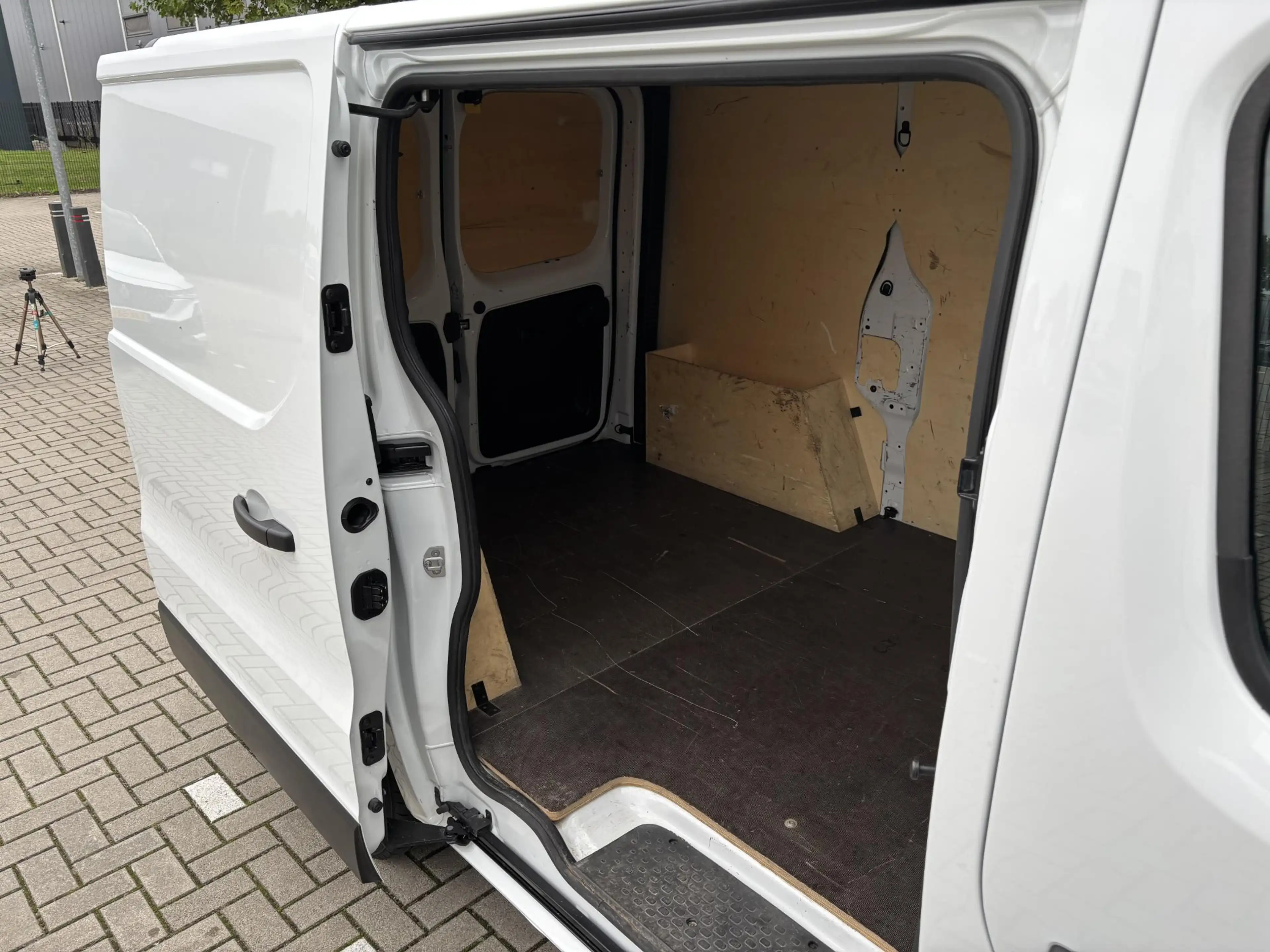 Renault Trafic 2.0 dCi 130 T29 L1H1 Comfort Airco | Betimmering l — photo 23