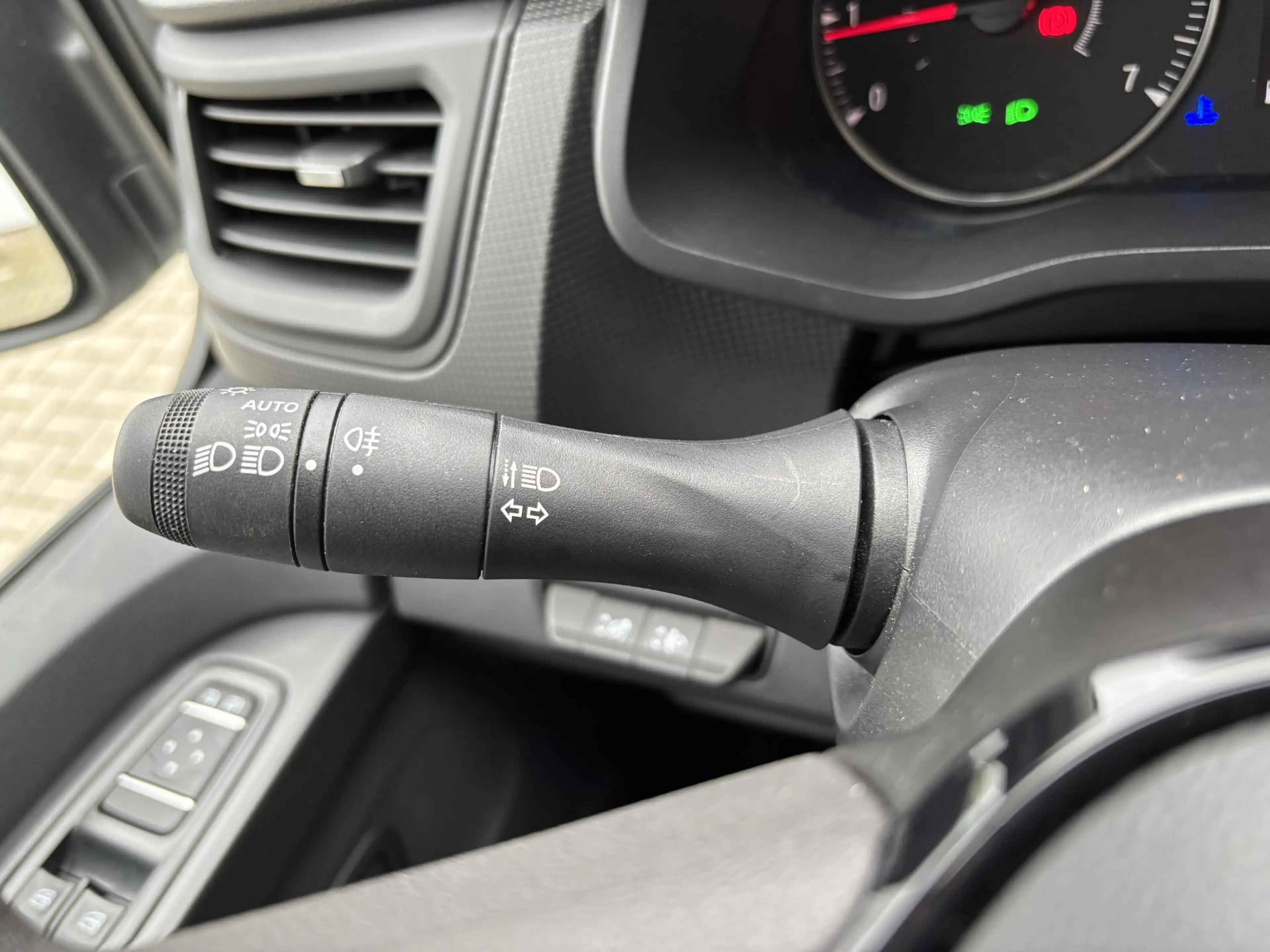 Renault Trafic 2.0 dCi 130 T29 L1H1 Comfort Airco | Betimmering l — photo 21