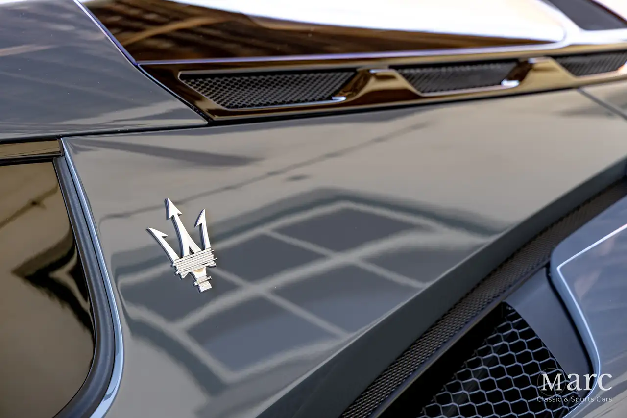 Maserati MC20 2023 — фото 20