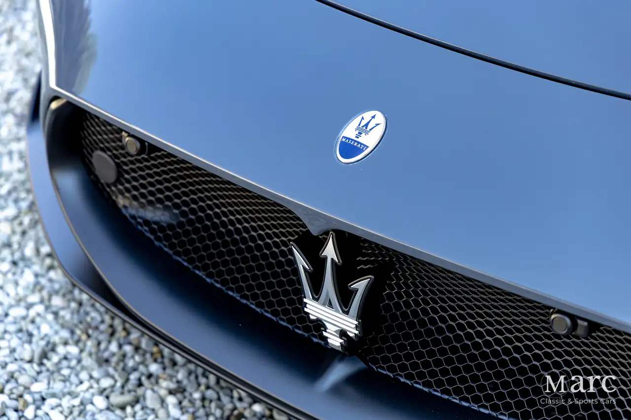 Maserati MC20 2023 — фото 12
